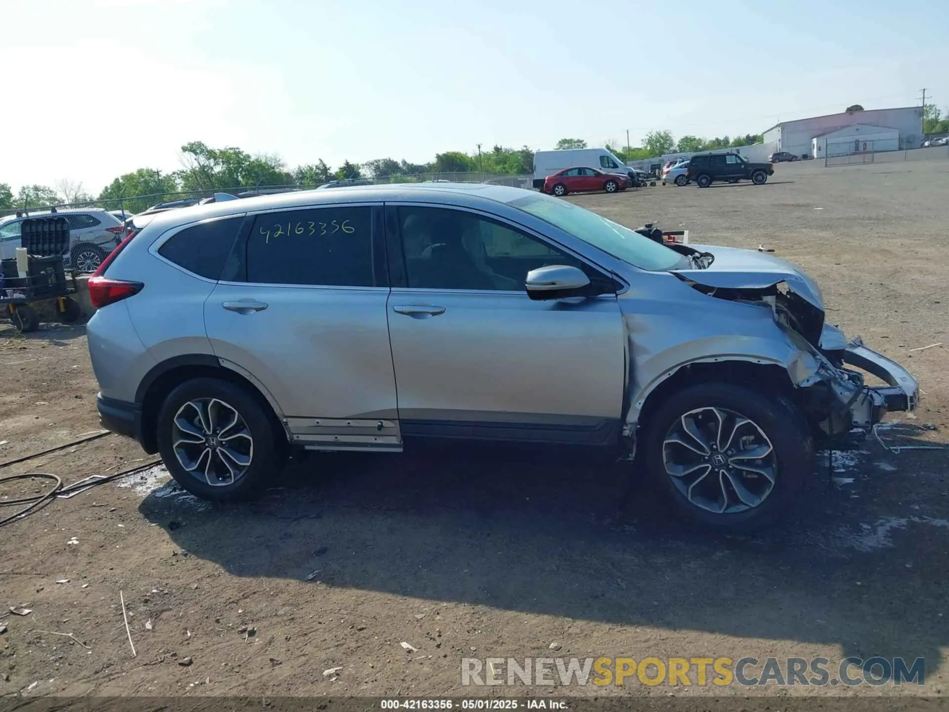 13 fotografías del automóvil dañado 5J6RW1H56LA019107 HONDA CR-V 2020