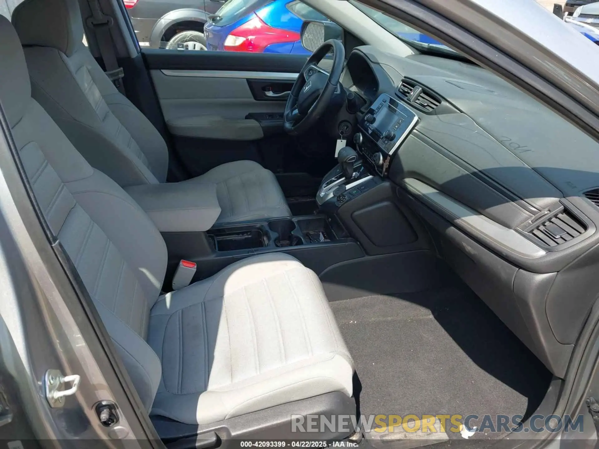 5 fotografías del automóvil dañado 5J6RW2H23LL020666 HONDA CR-V 2020