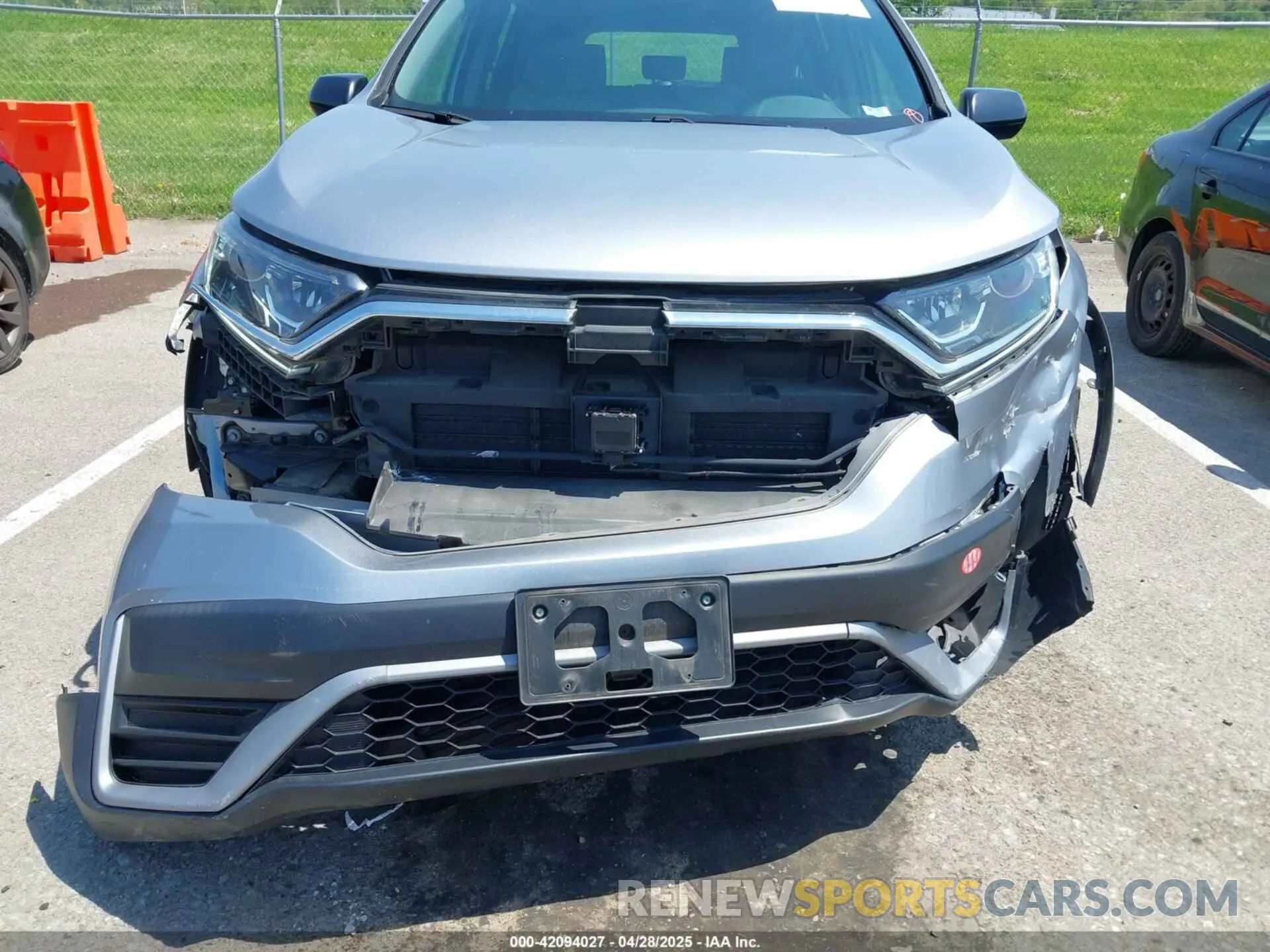 6 fotografías del automóvil dañado 5J6RW2H24LA014970 HONDA CR-V 2020
