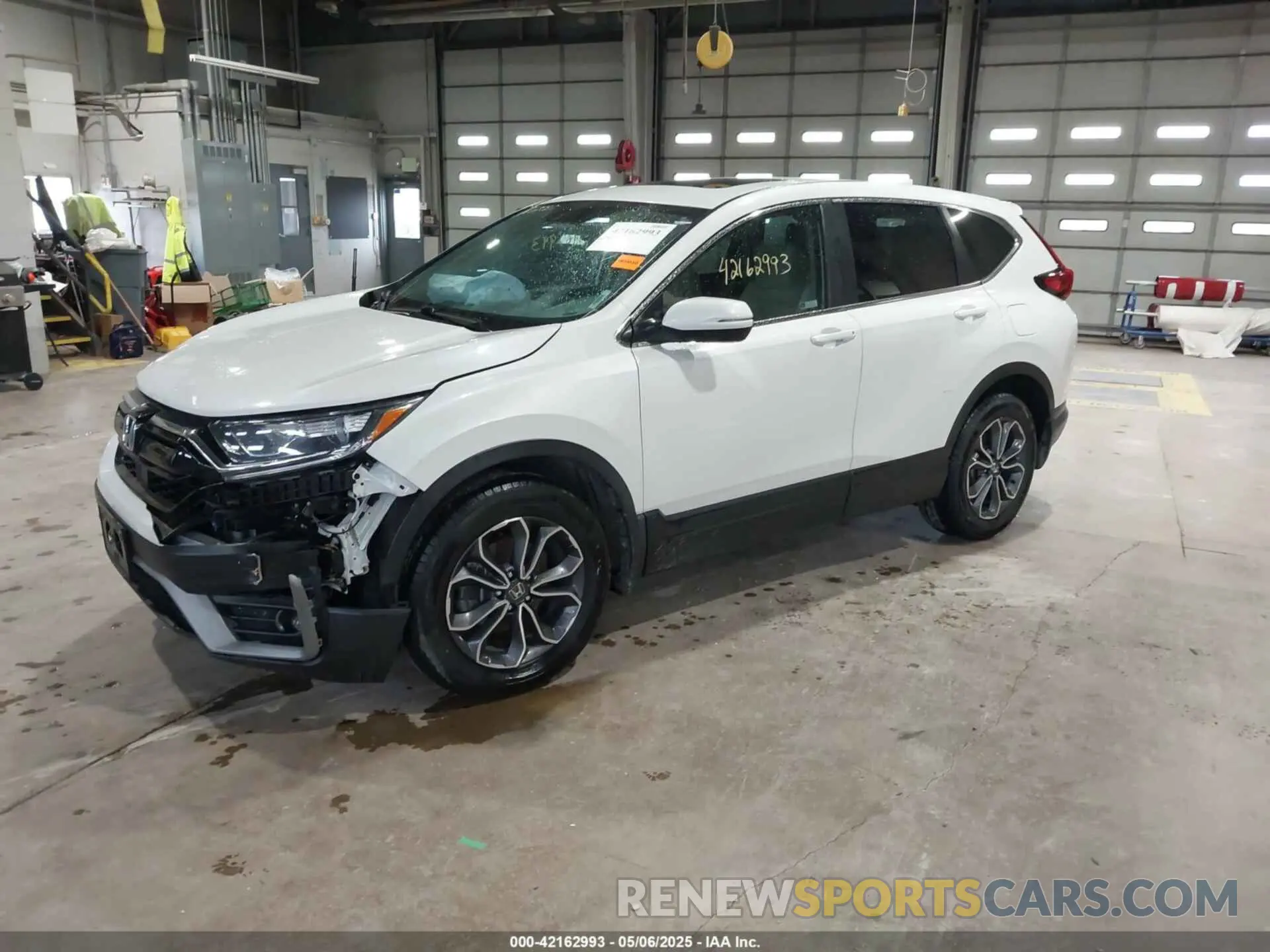2 fotografías del automóvil dañado 5J6RW2H52LL044645 HONDA CR-V 2020