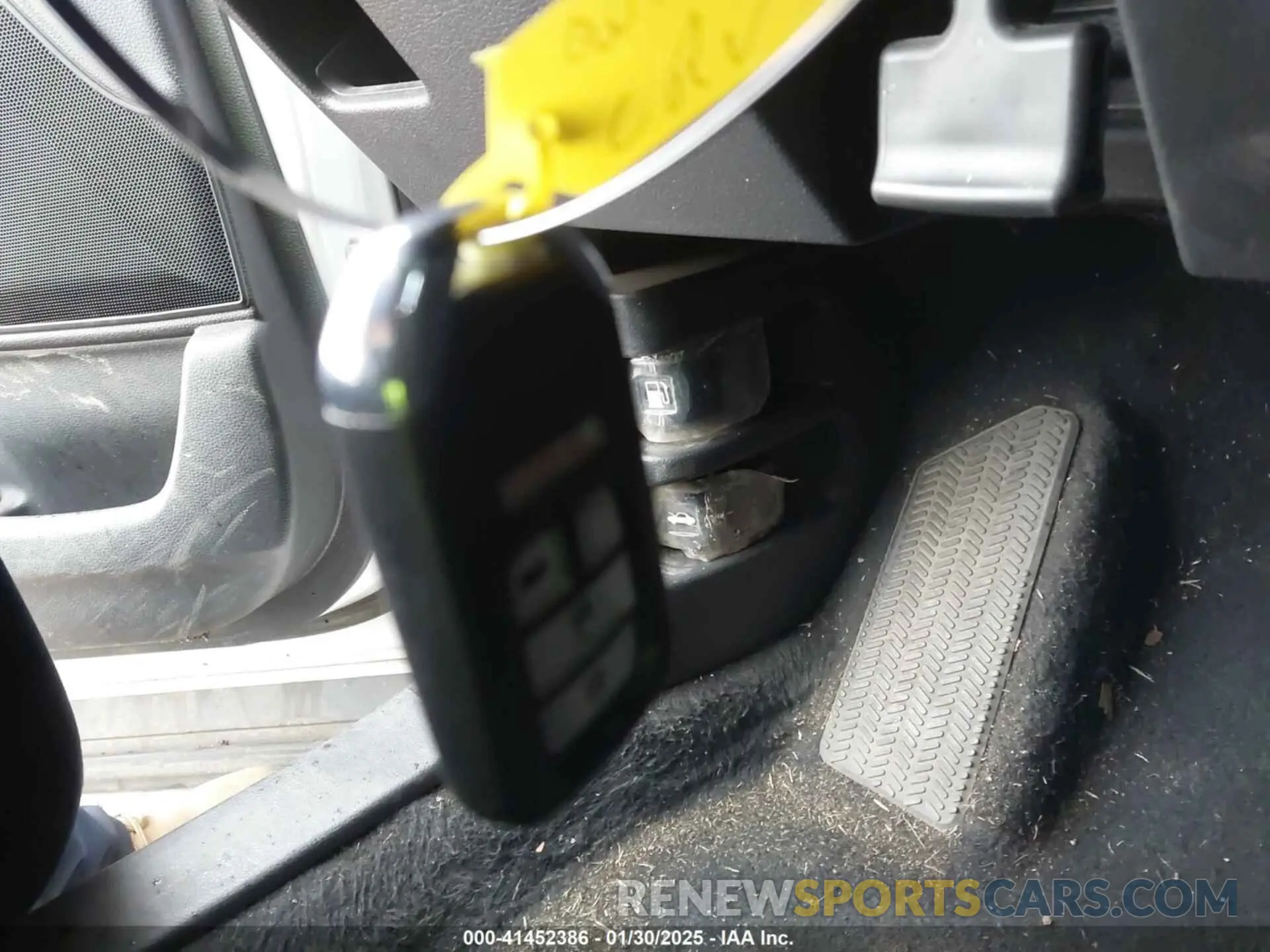 11 fotografías del automóvil dañado 5J6RW2H59LL027969 HONDA CR-V 2020