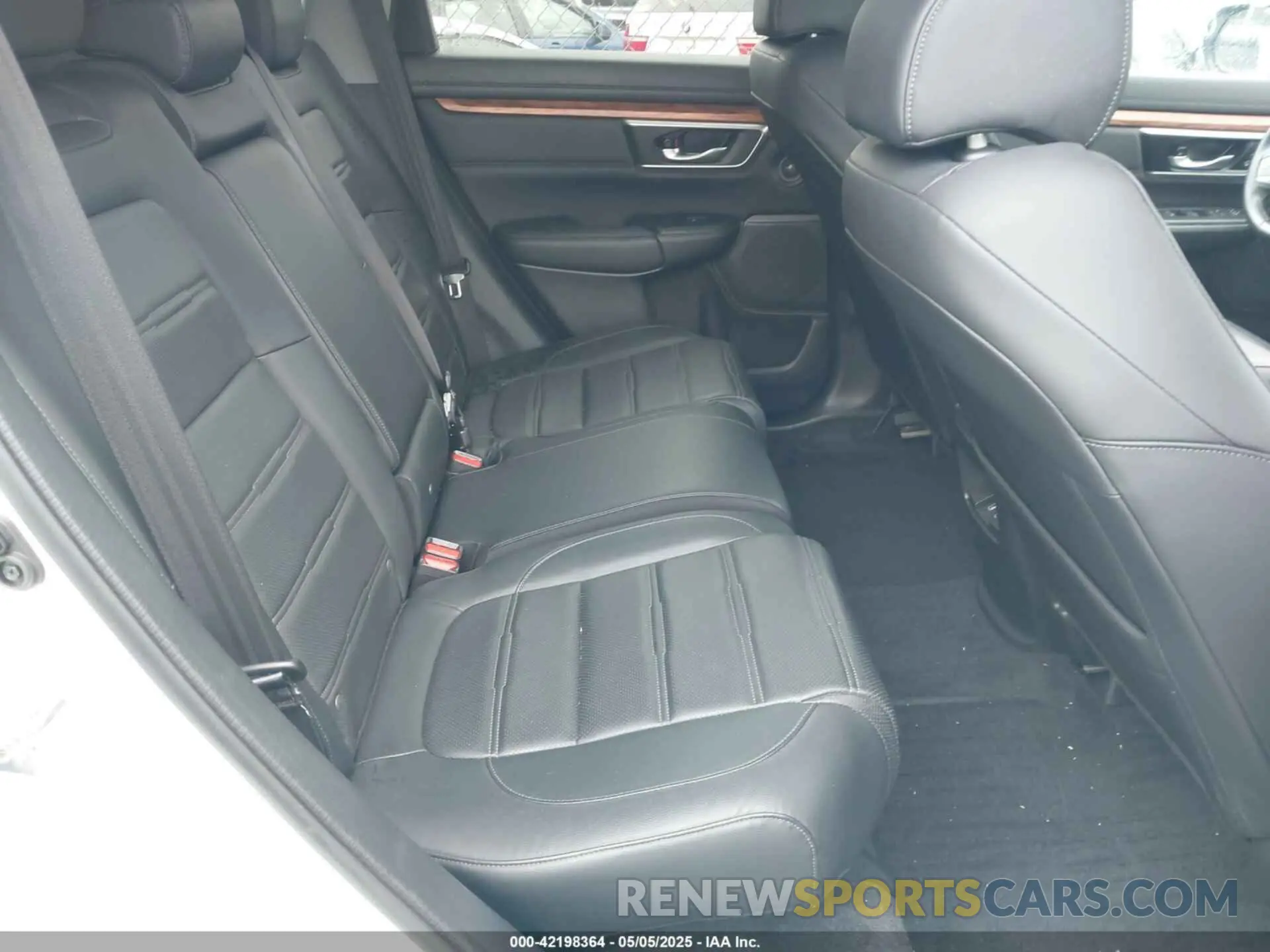 8 fotografías del automóvil dañado 5J6RW2H86LA019432 HONDA CR-V 2020