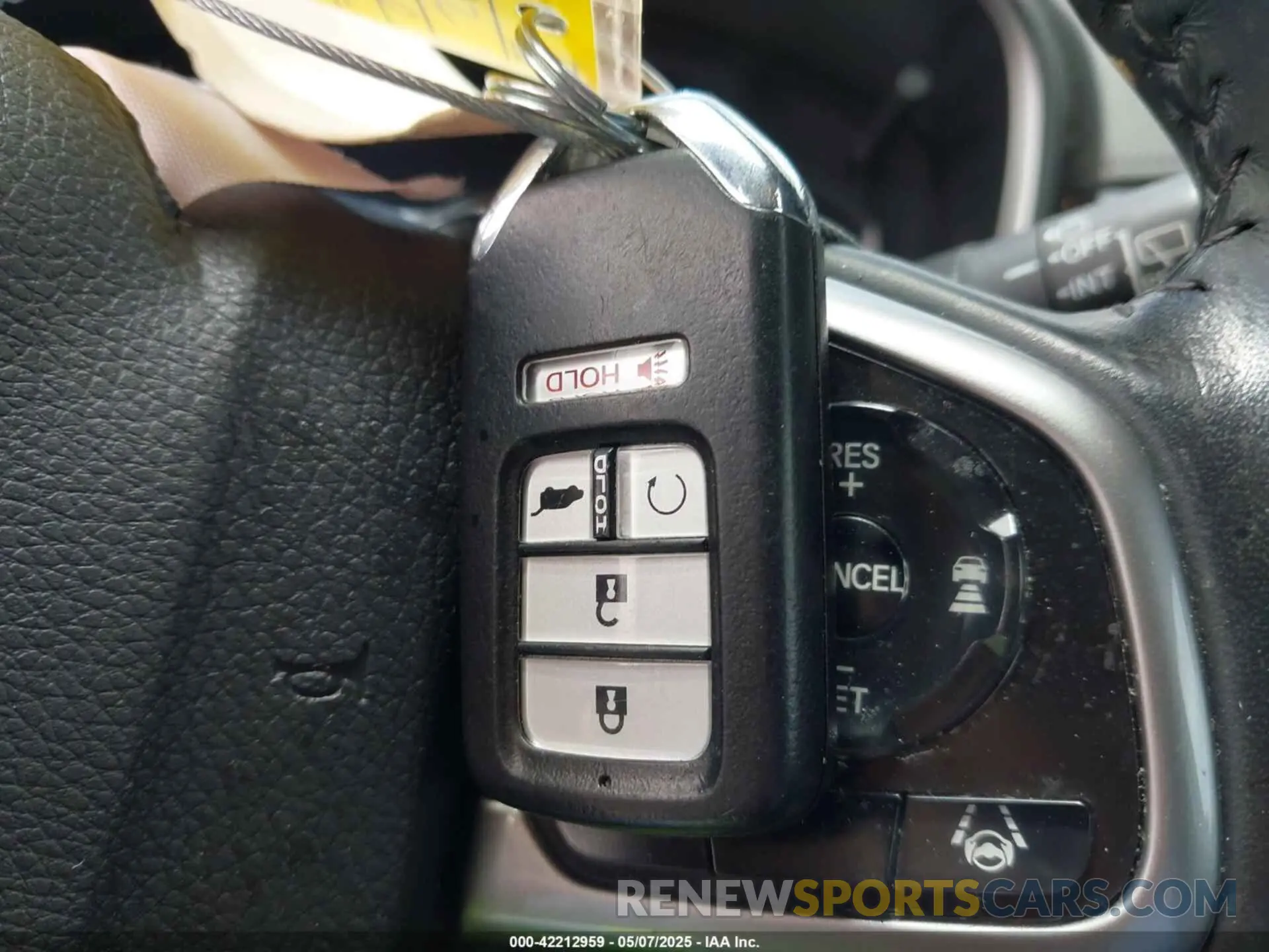 11 fotografías del automóvil dañado 5J6RW2H89LL021955 HONDA CR-V 2020