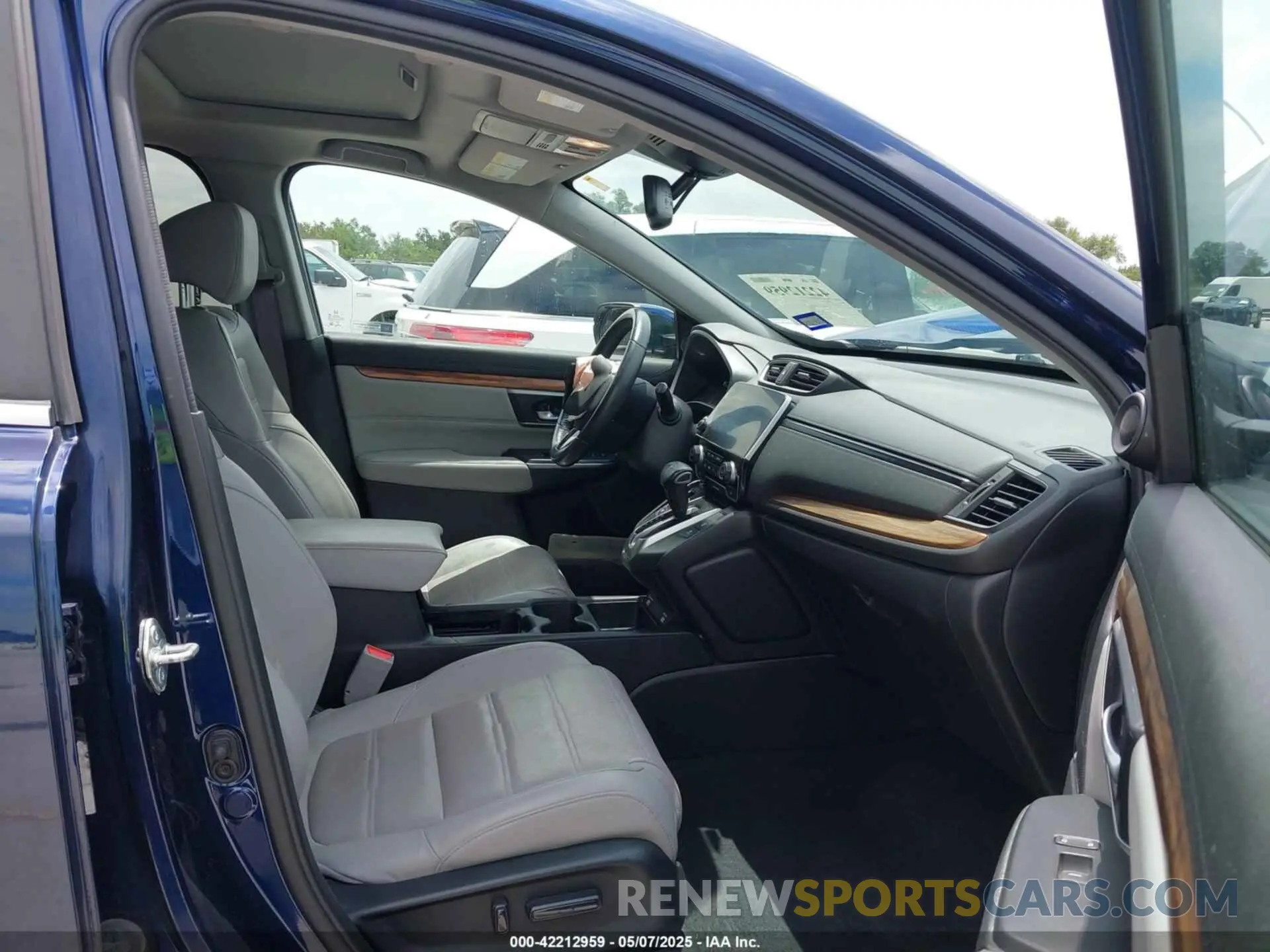 5 fotografías del automóvil dañado 5J6RW2H89LL021955 HONDA CR-V 2020