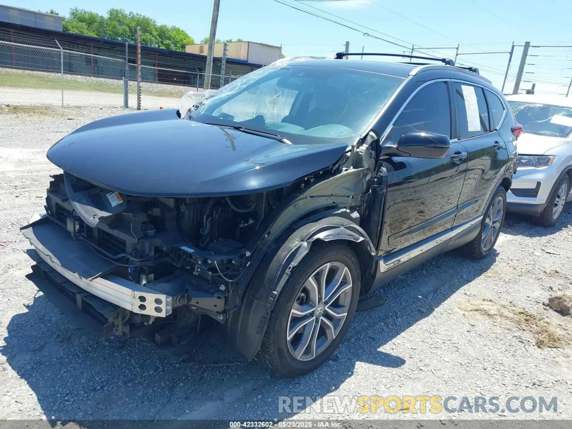 2 fotografías del automóvil dañado 5J6RW2H97LL012504 HONDA CR-V 2020