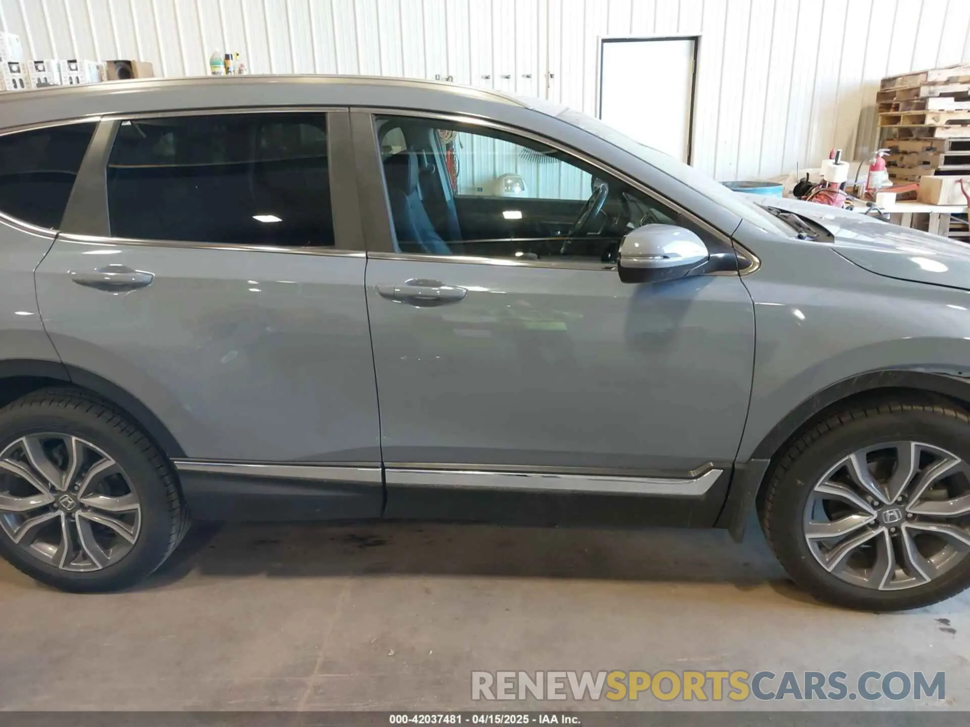 14 fotografías del automóvil dañado 5J6RW2H9XLL003621 HONDA CR-V 2020