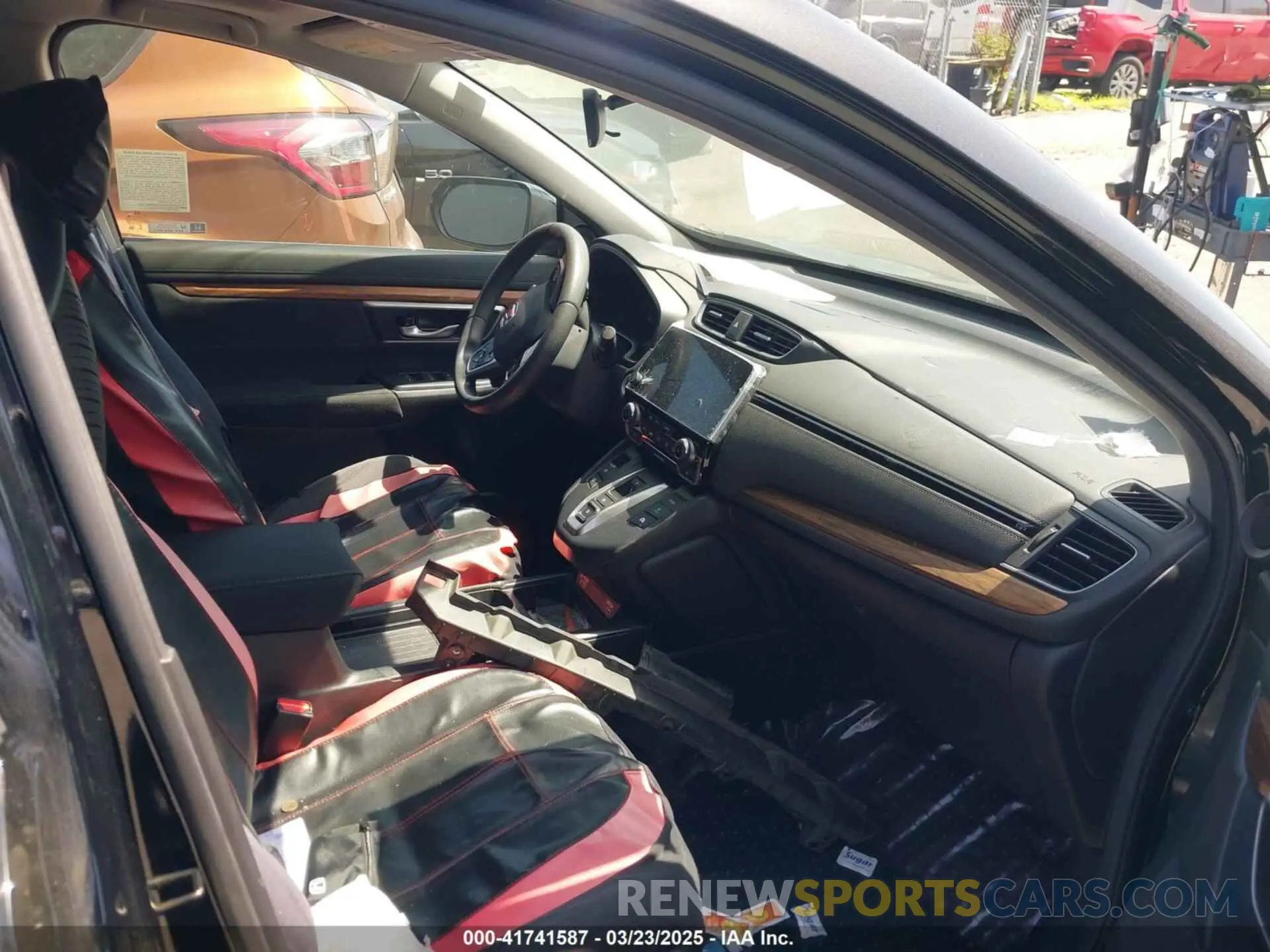 5 fotografías del automóvil dañado 7FART6H51LE019894 HONDA CR-V 2020