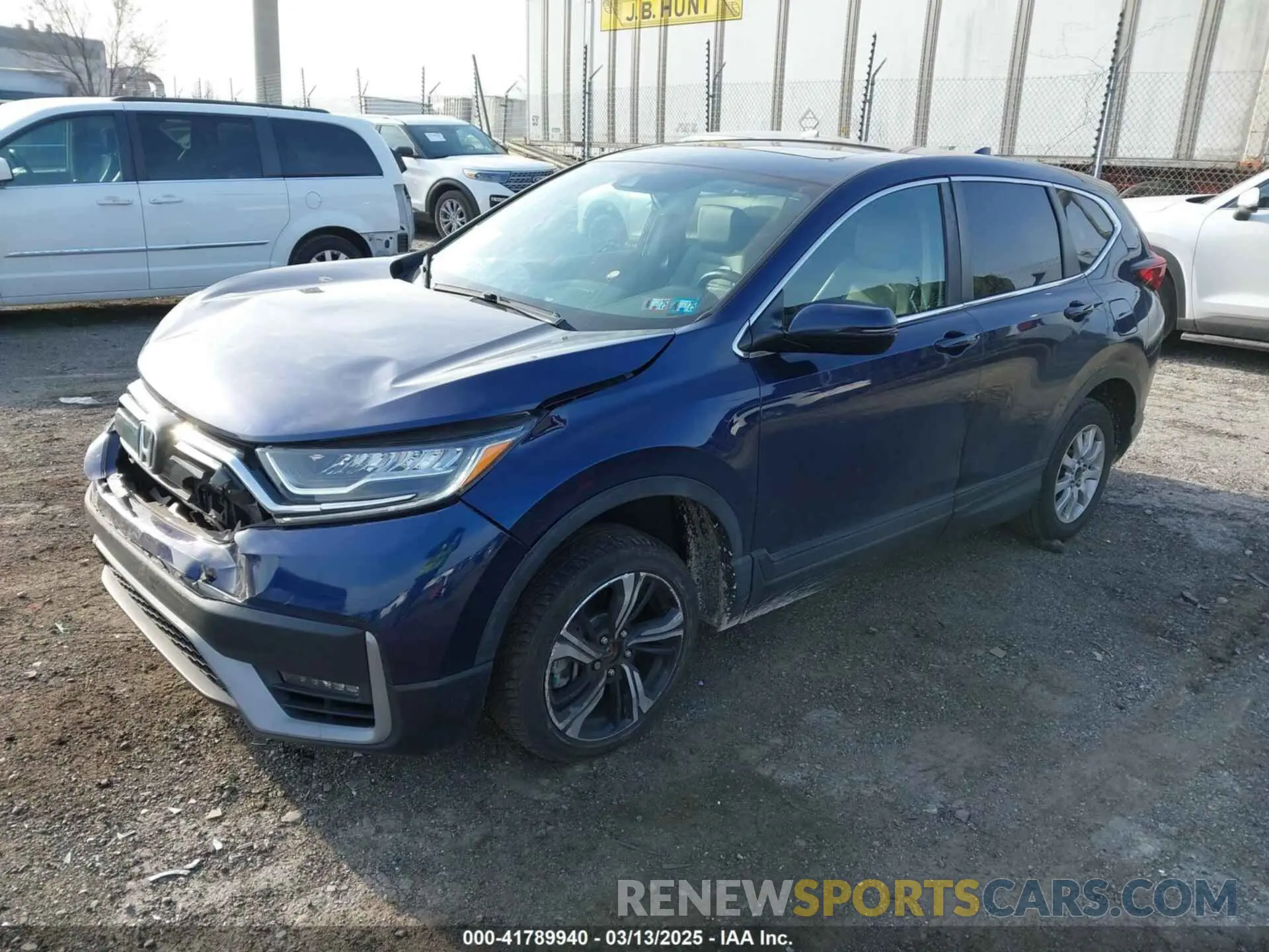 2 fotografías del automóvil dañado 7FART6H88LE016940 HONDA CR-V 2020