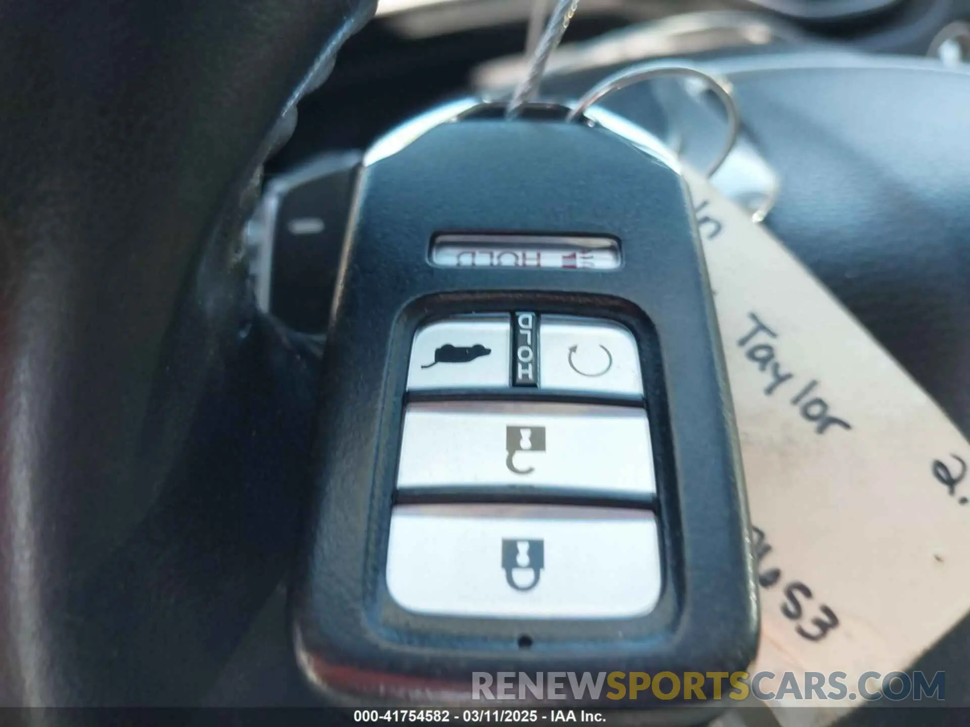 11 fotografías del automóvil dañado 7FART6H97LE024715 HONDA CR-V 2020