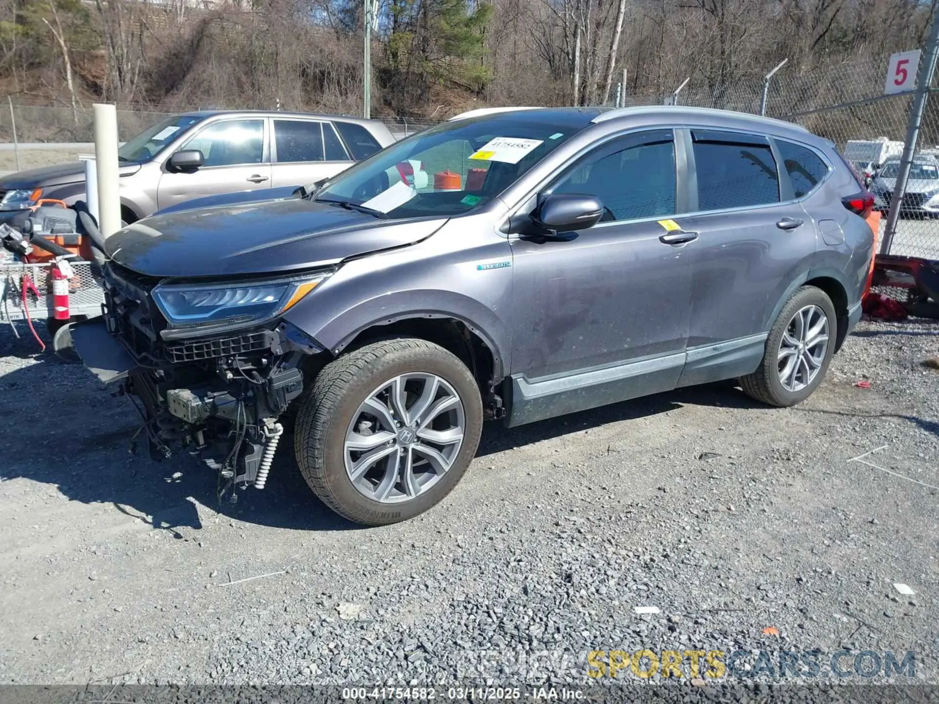 2 fotografías del automóvil dañado 7FART6H97LE024715 HONDA CR-V 2020