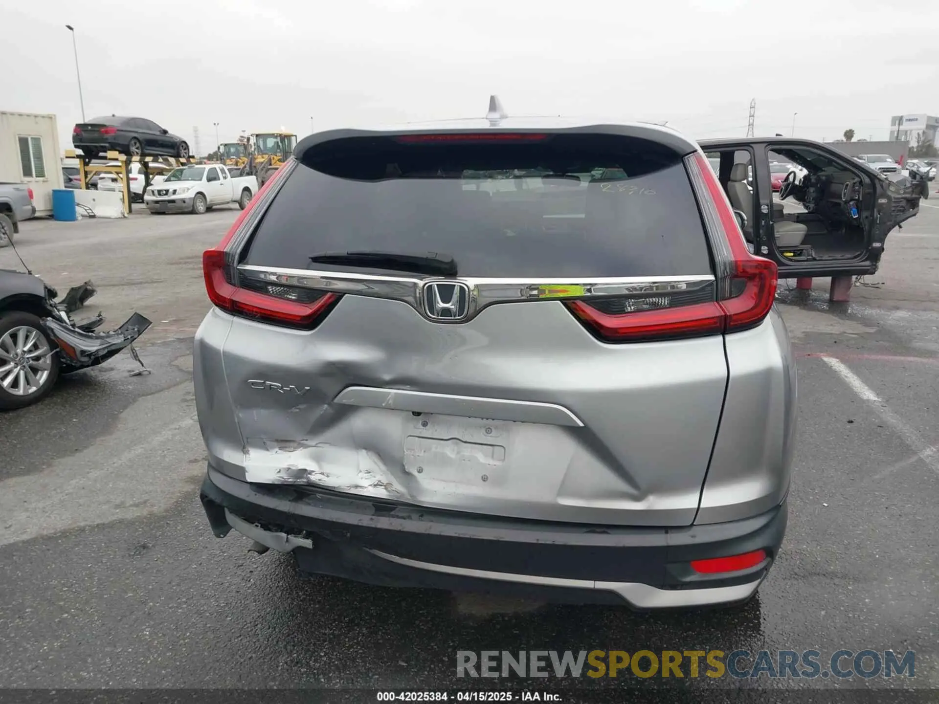 16 fotografías del automóvil dañado 7FARW1H52LE020448 HONDA CR-V 2020