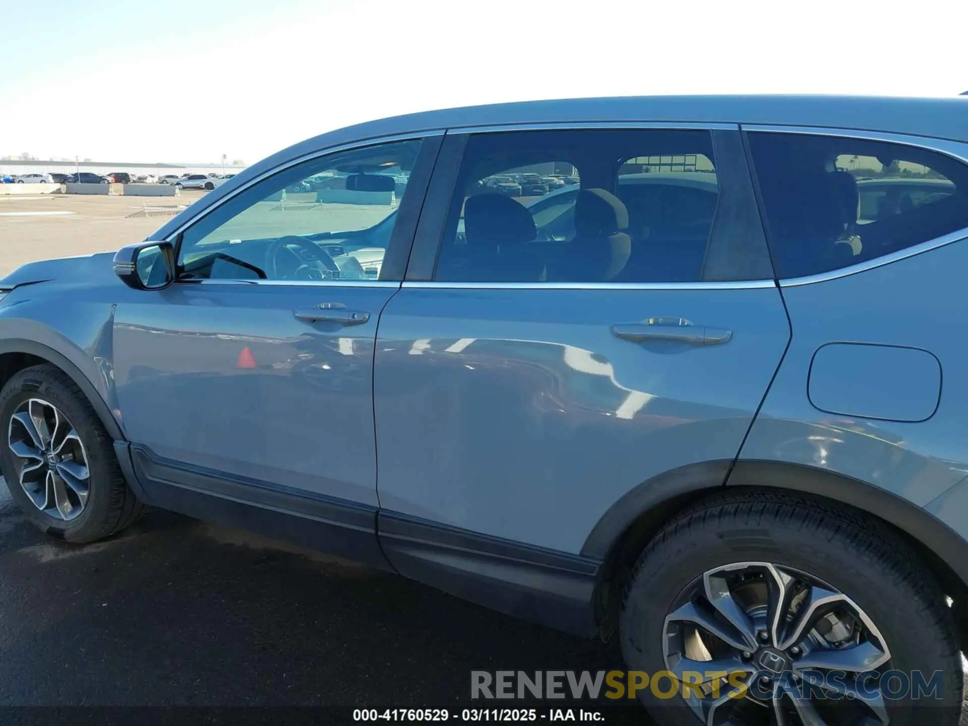 14 fotografías del automóvil dañado 7FARW1H53LE003139 HONDA CR-V 2020