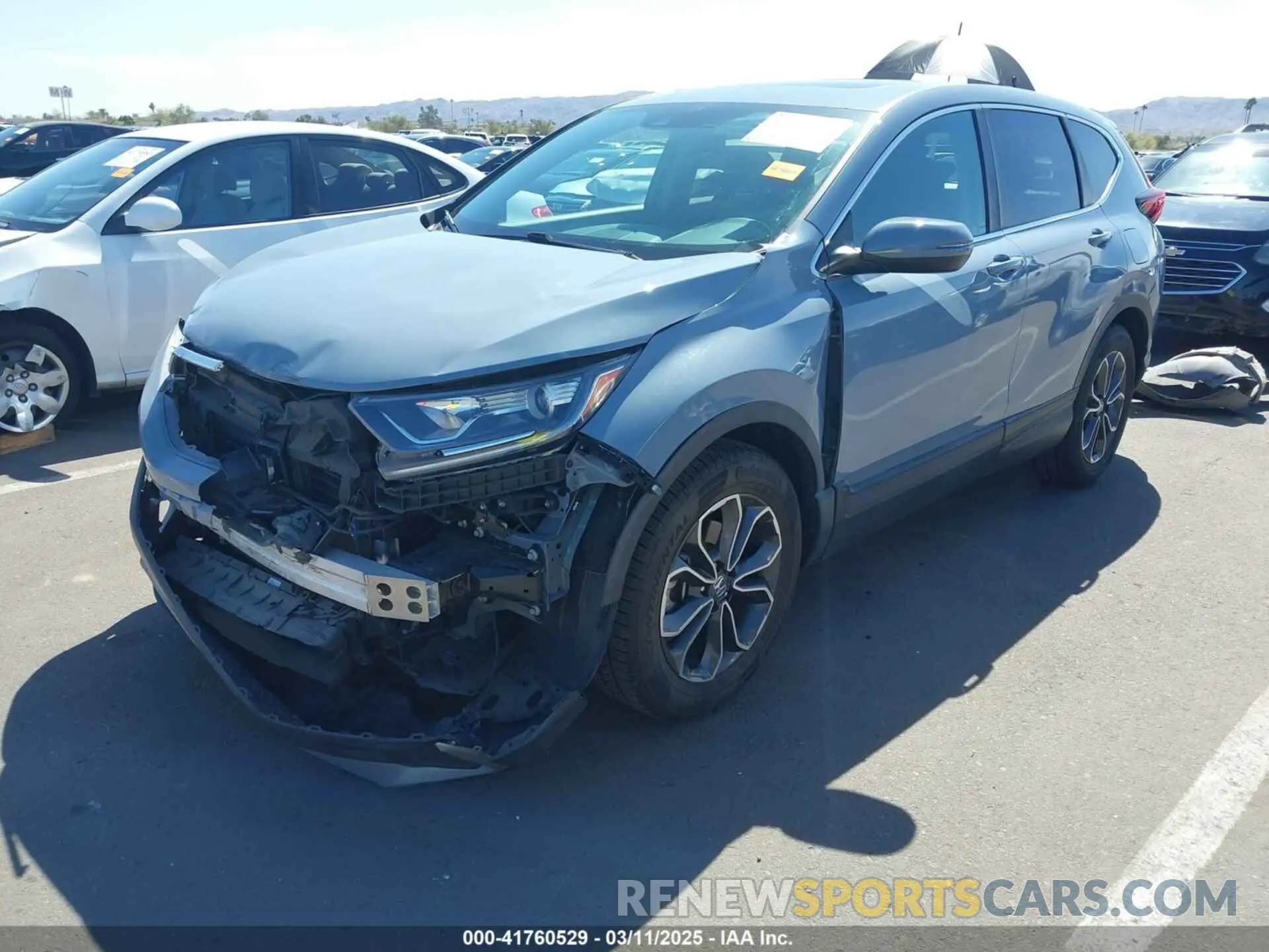 2 fotografías del automóvil dañado 7FARW1H53LE003139 HONDA CR-V 2020