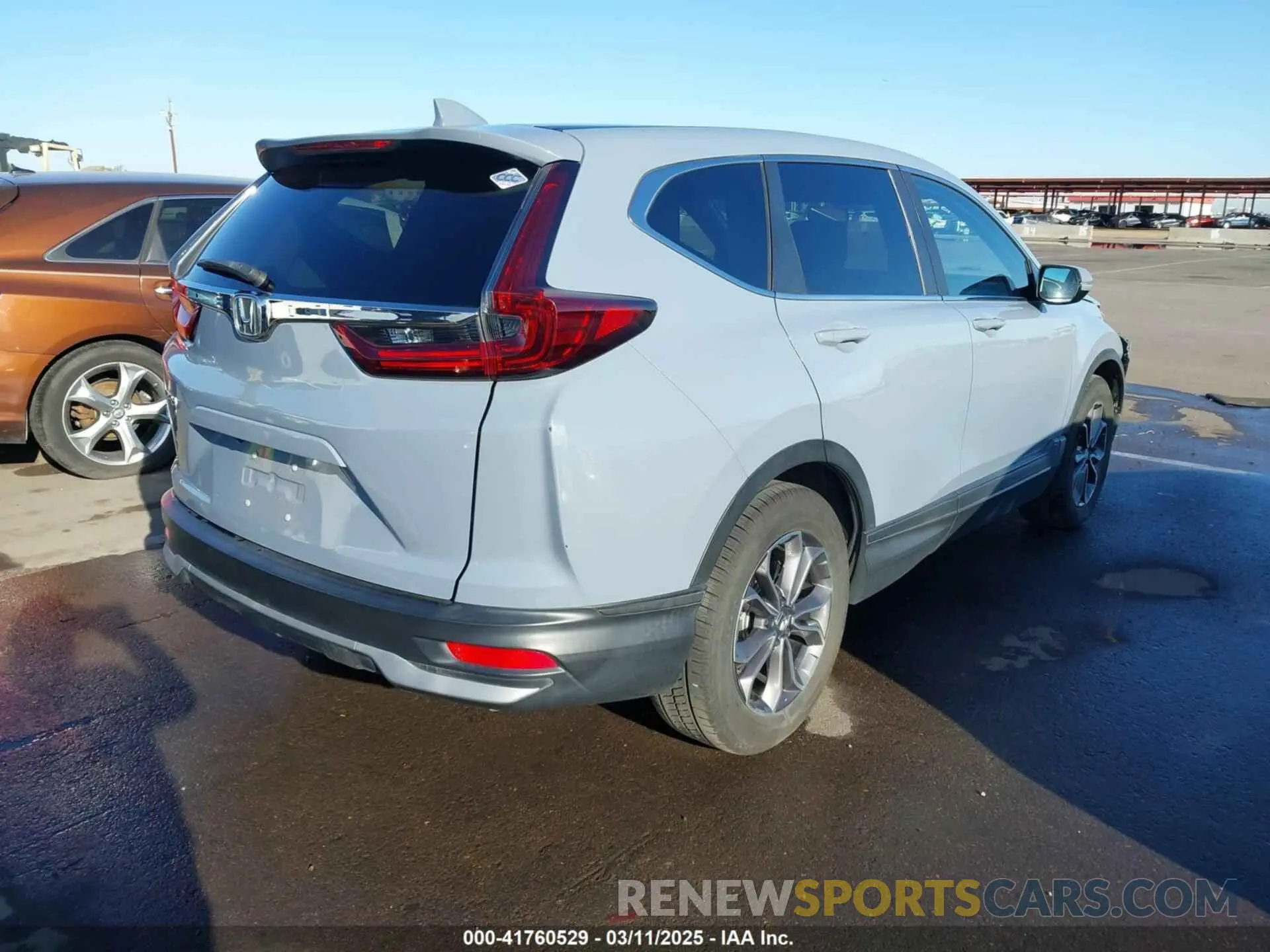 4 fotografías del automóvil dañado 7FARW1H53LE003139 HONDA CR-V 2020