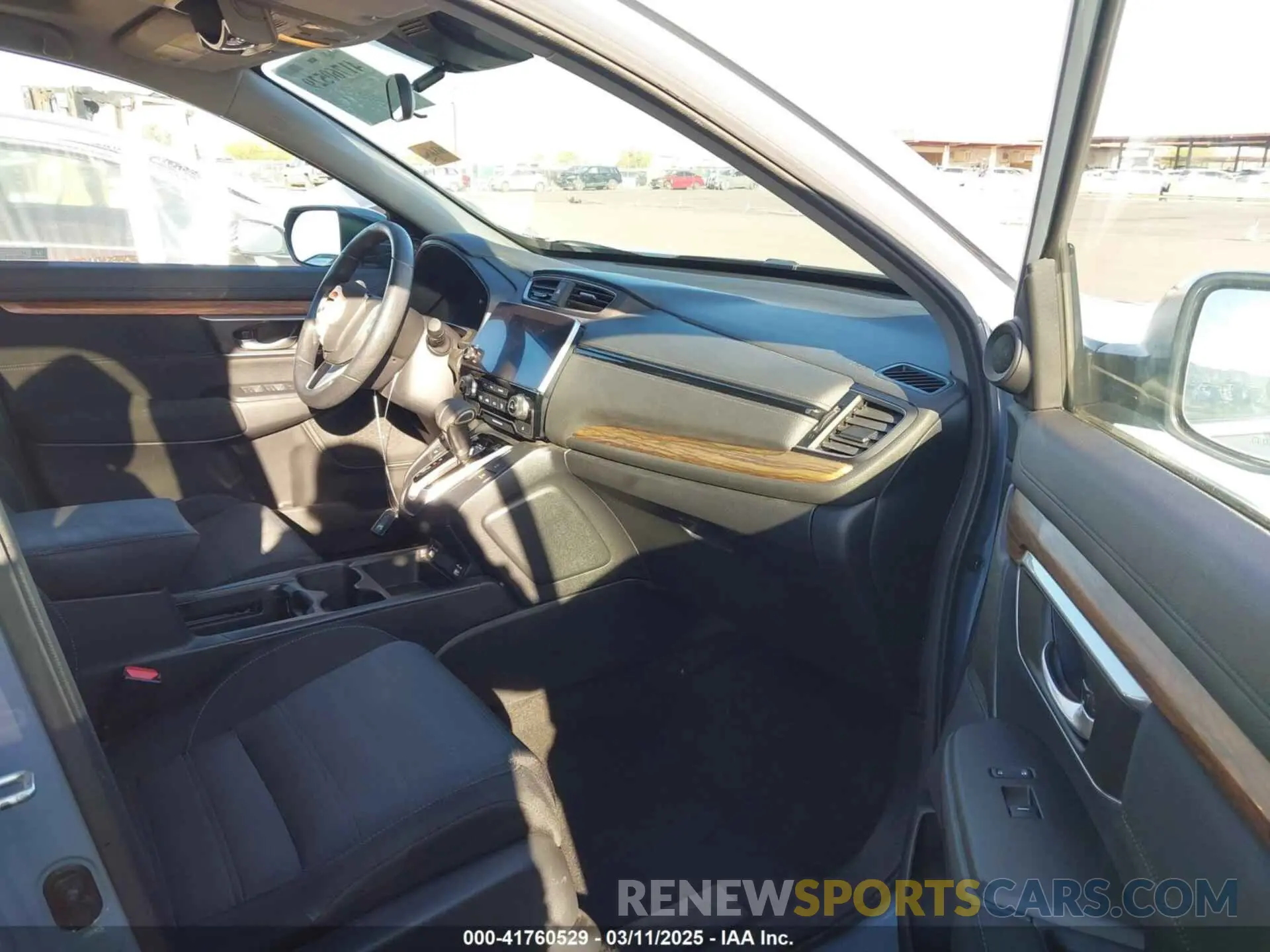5 fotografías del automóvil dañado 7FARW1H53LE003139 HONDA CR-V 2020