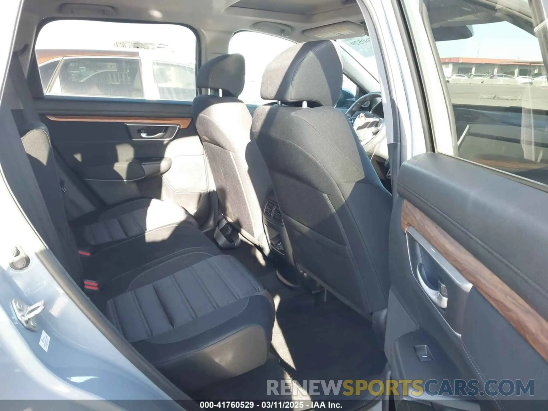 8 fotografías del automóvil dañado 7FARW1H53LE003139 HONDA CR-V 2020