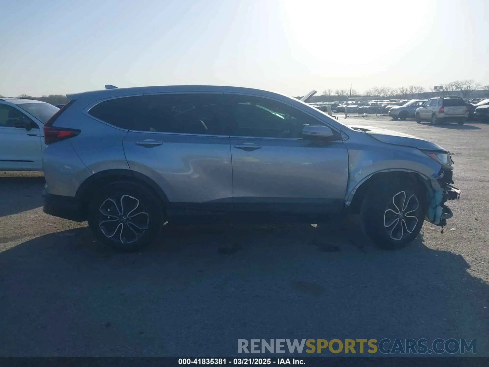 13 fotografías del automóvil dañado 7FARW1H87LE000108 HONDA CR-V 2020