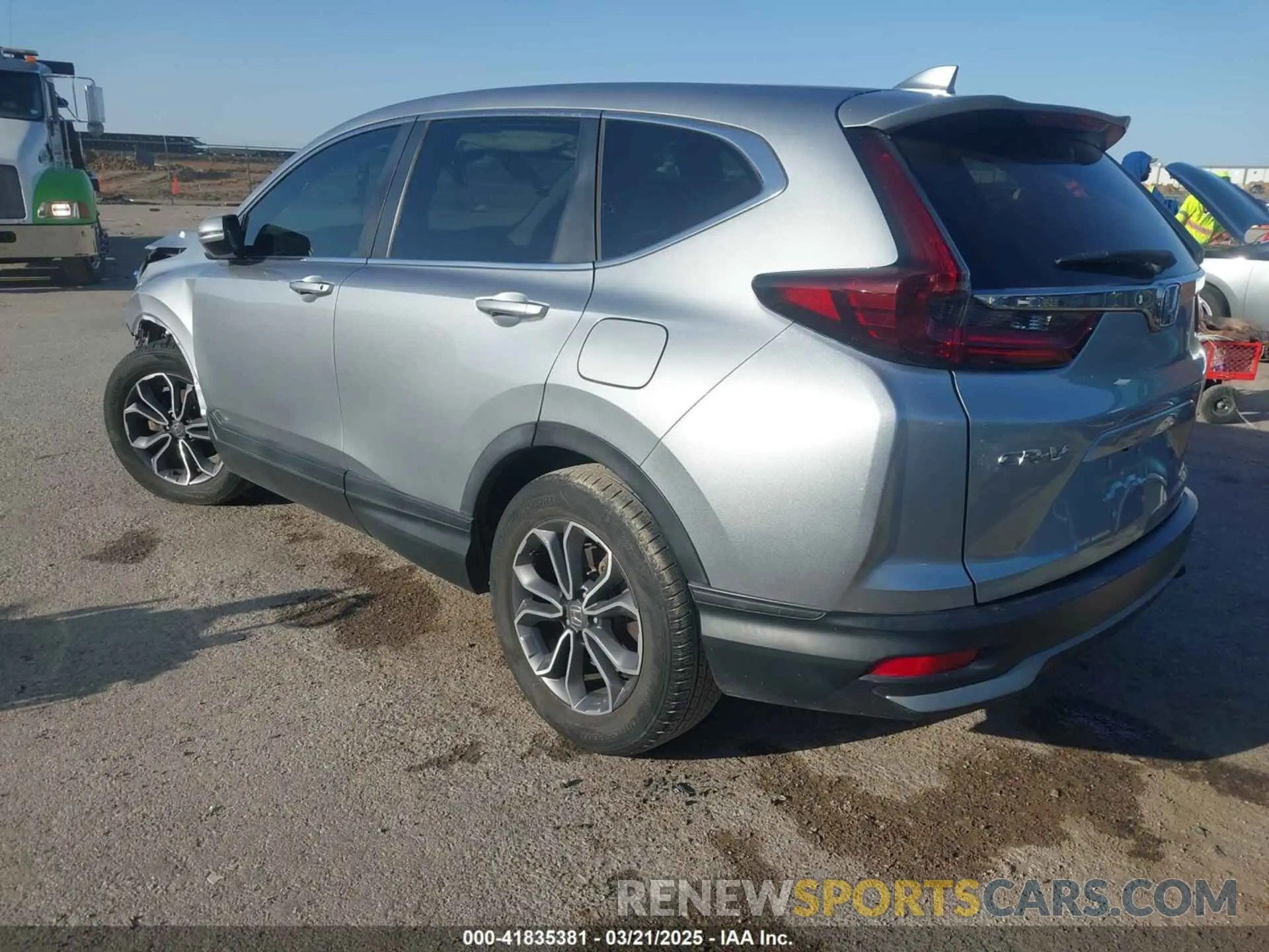 3 fotografías del automóvil dañado 7FARW1H87LE000108 HONDA CR-V 2020