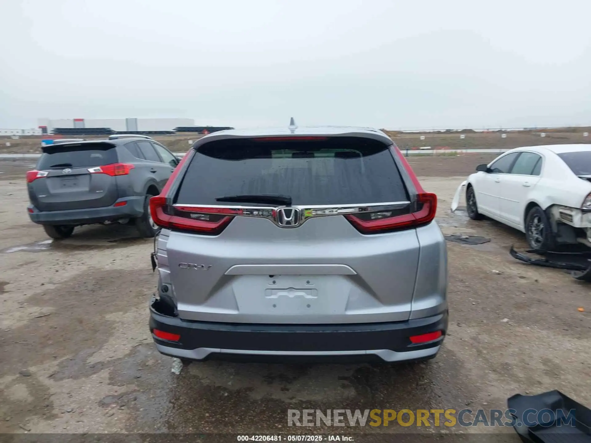 16 fotografías del automóvil dañado 7FARW1H87LE002747 HONDA CR-V 2020