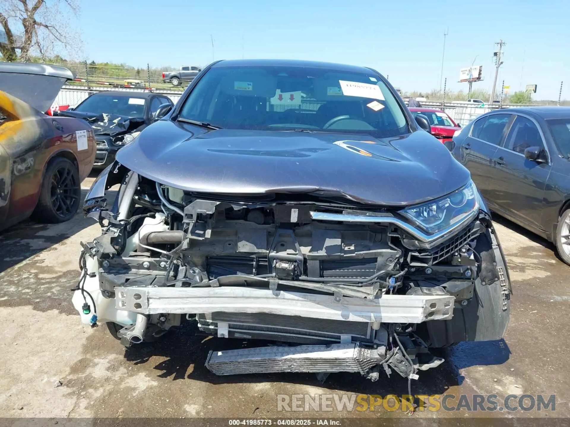 13 fotografías del automóvil dañado 7FARW2H26LE007147 HONDA CR-V 2020