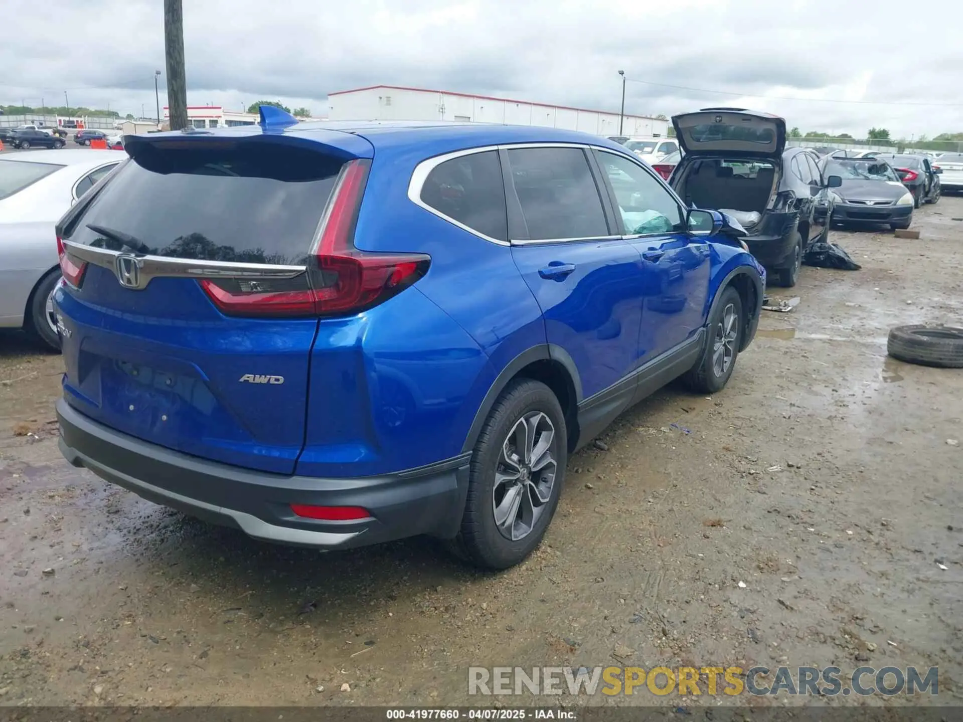 4 fotografías del automóvil dañado 7FARW2H55LE005884 HONDA CR-V 2020