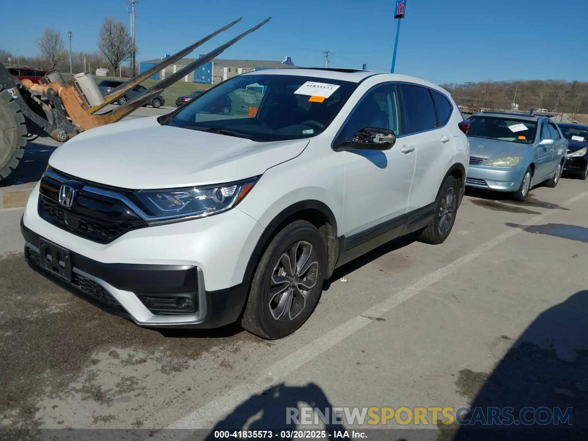 2 fotografías del automóvil dañado 7FARW2H57LE022475 HONDA CR-V 2020