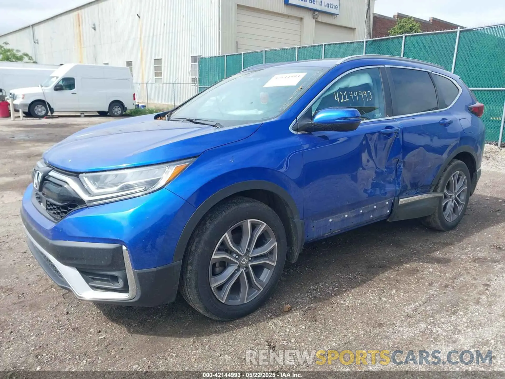 2 fotografías del automóvil dañado 7FARW2H97LE011107 HONDA CR-V 2020