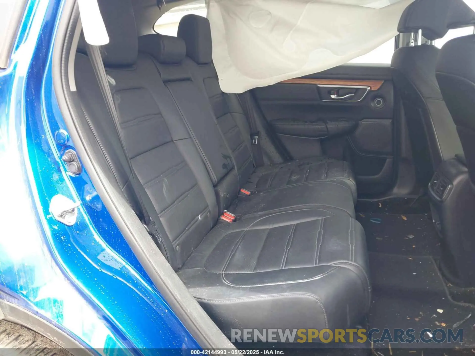 8 fotografías del automóvil dañado 7FARW2H97LE011107 HONDA CR-V 2020