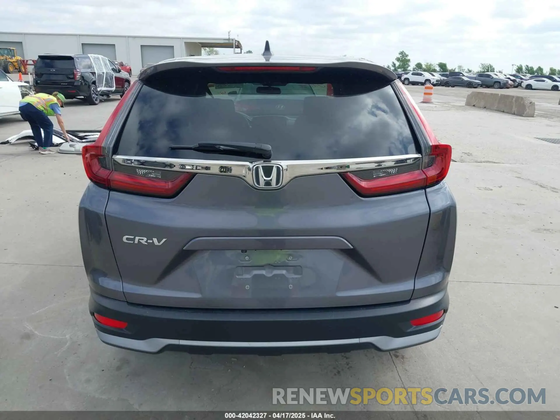 16 fotografías del automóvil dañado 2HKRW1H50MH424797 HONDA CR-V 2021