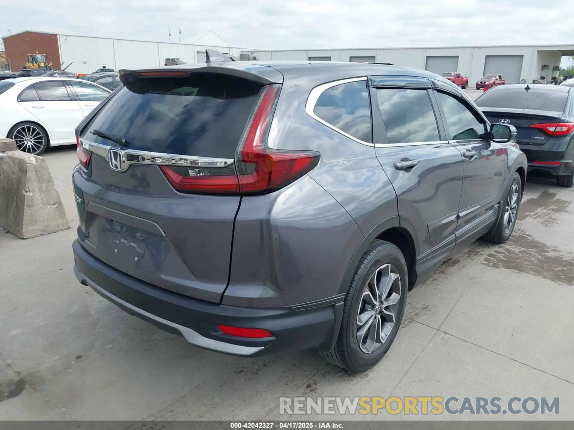 4 fotografías del automóvil dañado 2HKRW1H50MH424797 HONDA CR-V 2021