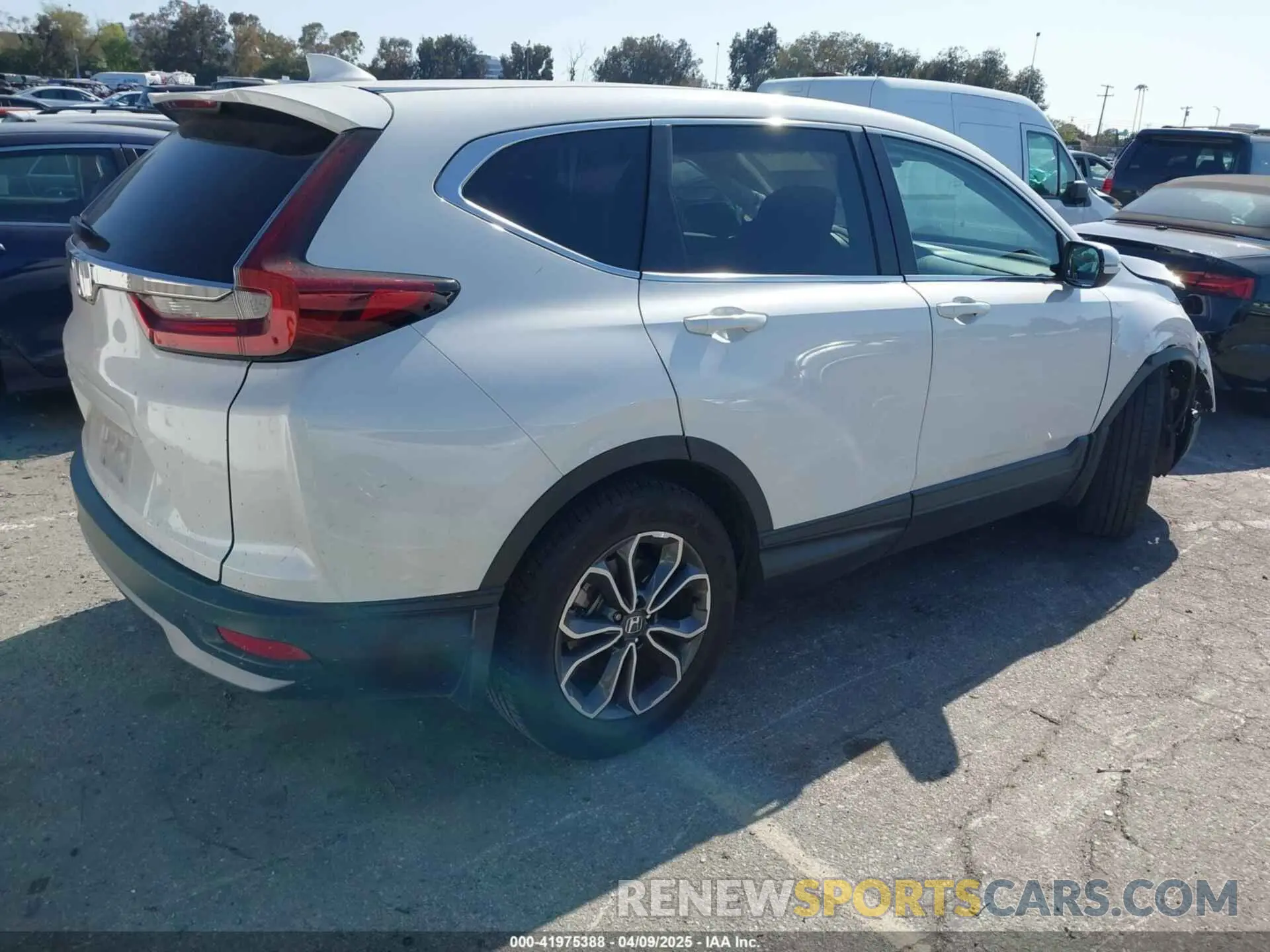 4 fotografías del automóvil dañado 2HKRW1H57MH425865 HONDA CR-V 2021