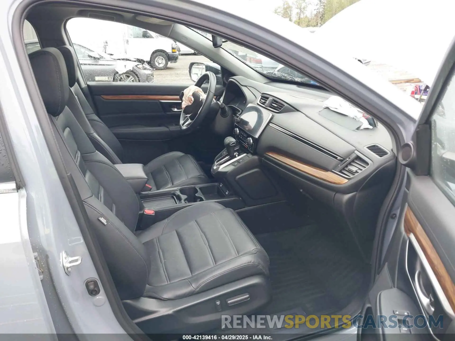 5 fotografías del automóvil dañado 2HKRW2H81MH646331 HONDA CR-V 2021