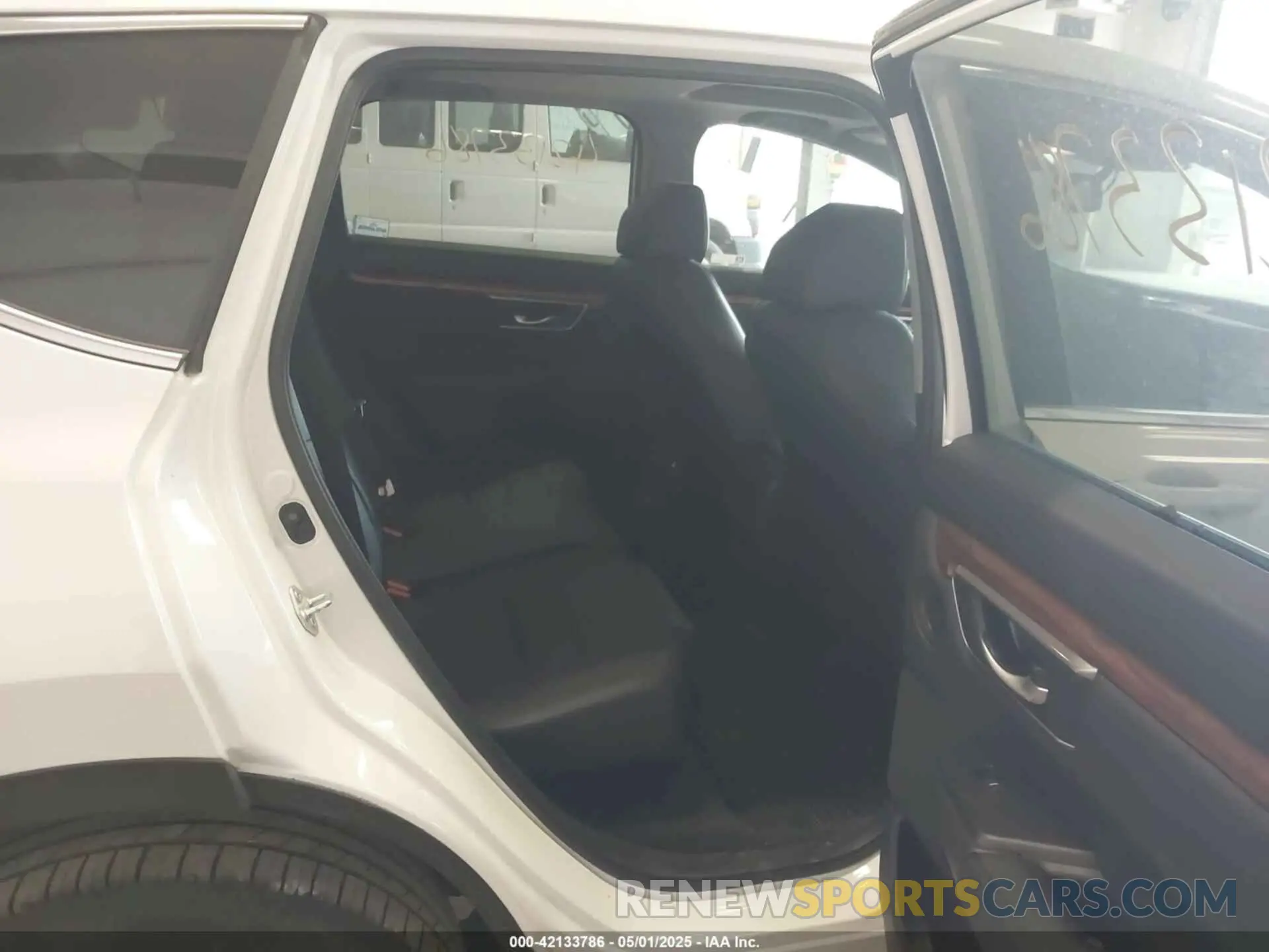 8 fotografías del automóvil dañado 2HKRW2H85MH620282 HONDA CR-V 2021