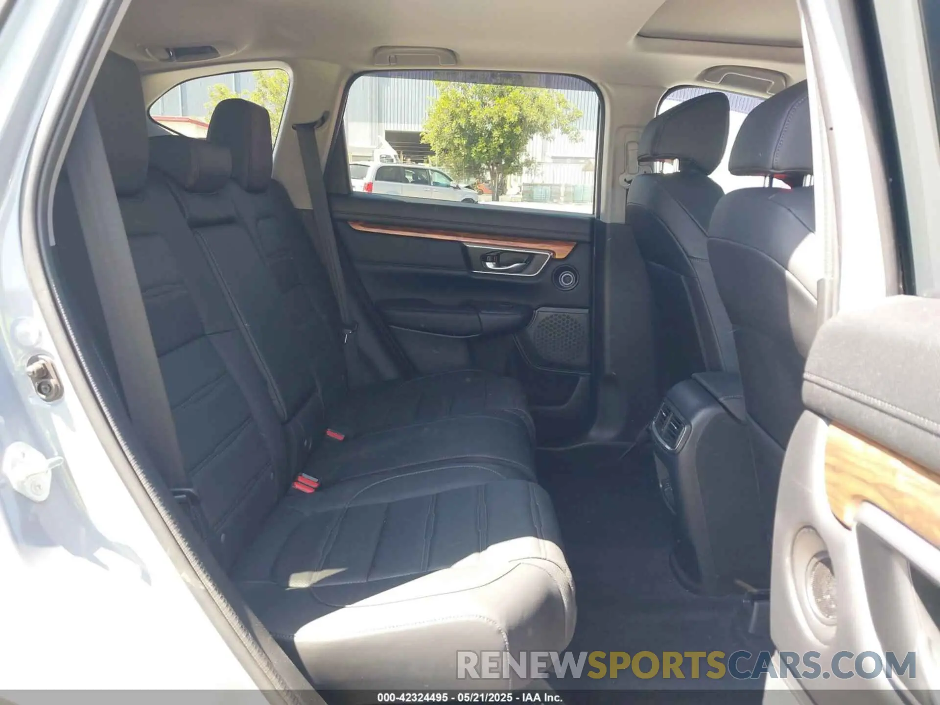 8 fotografías del automóvil dañado 2HKRW2H92MH666189 HONDA CR-V 2021