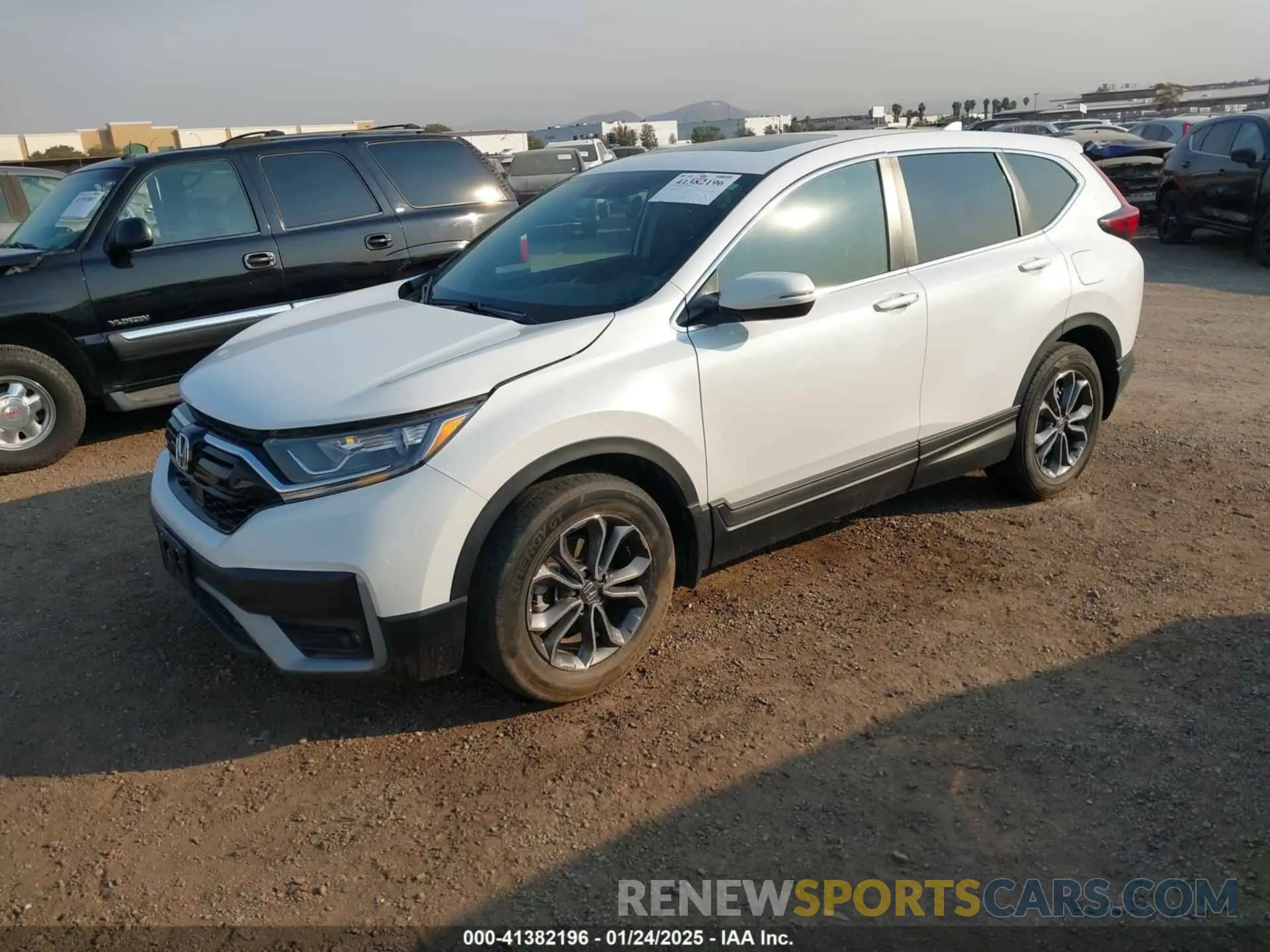 2 fotografías del automóvil dañado 5J6RW1H56MA013728 HONDA CR-V 2021