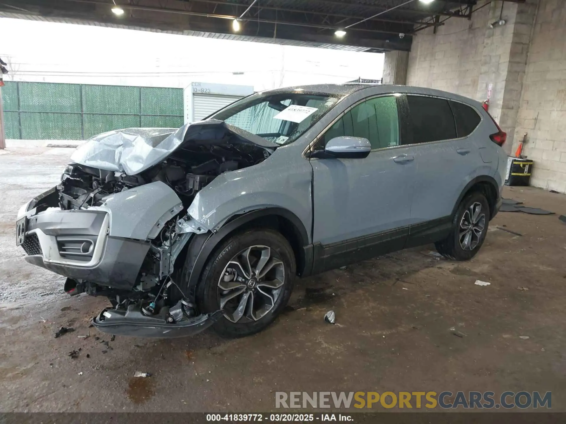 2 fotografías del automóvil dañado 5J6RW2H51ML010701 HONDA CR-V 2021