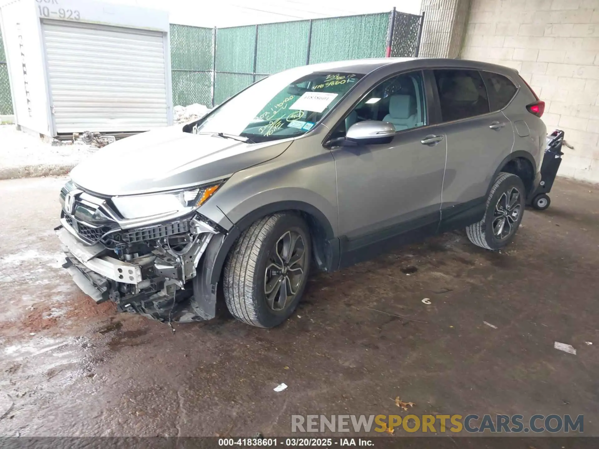 2 fotografías del automóvil dañado 5J6RW2H53ML002891 HONDA CR-V 2021