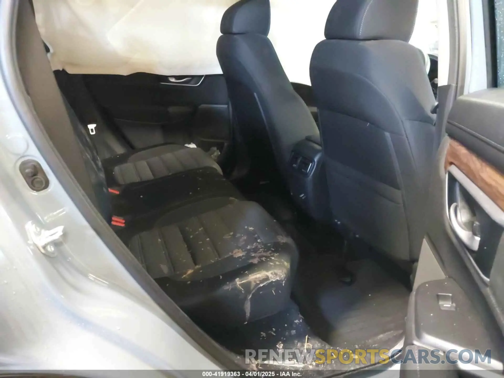 8 fotografías del automóvil dañado 5J6RW2H5XML004217 HONDA CR-V 2021