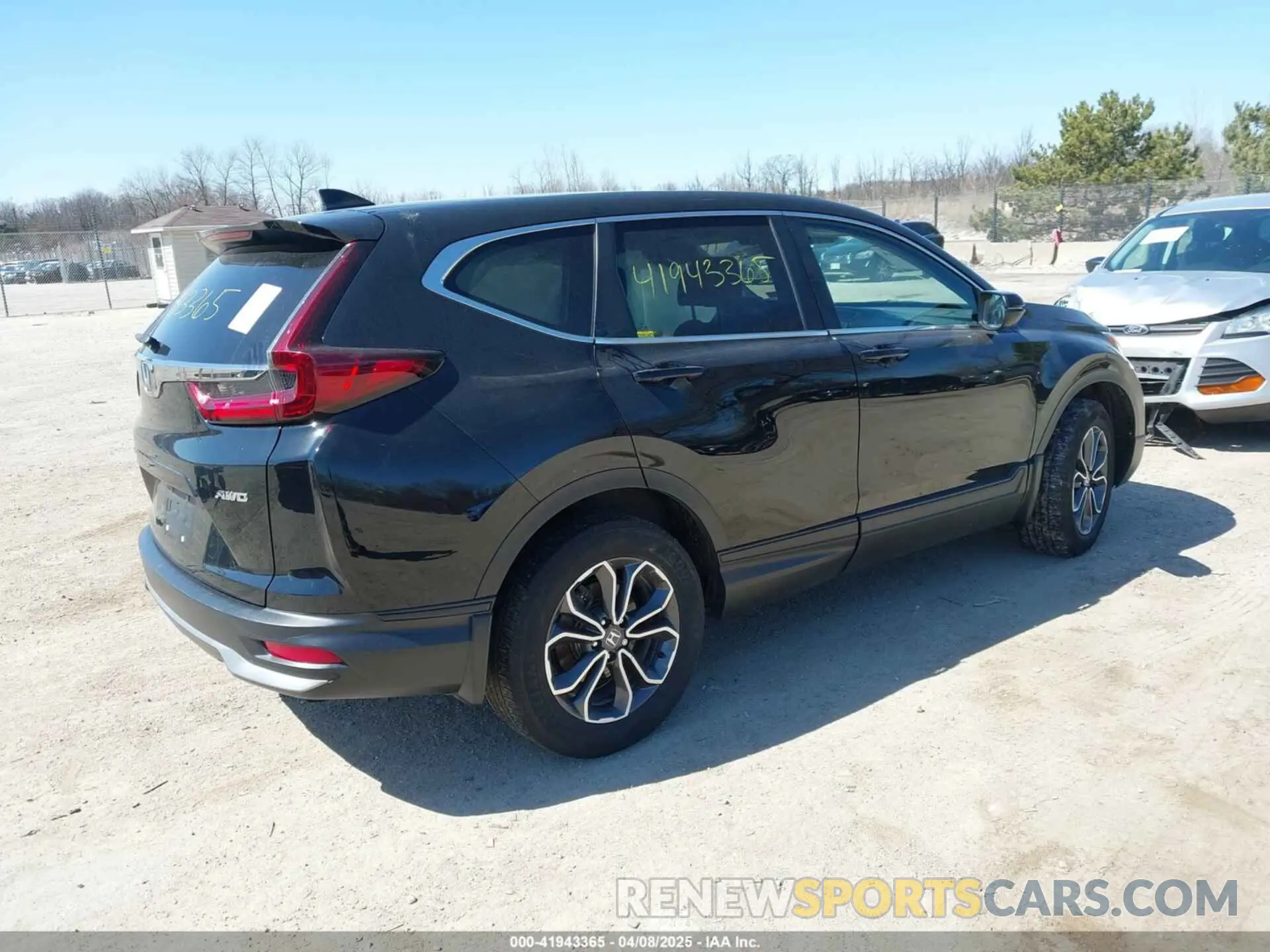 4 fotografías del automóvil dañado 5J6RW2H83ML002674 HONDA CR-V 2021