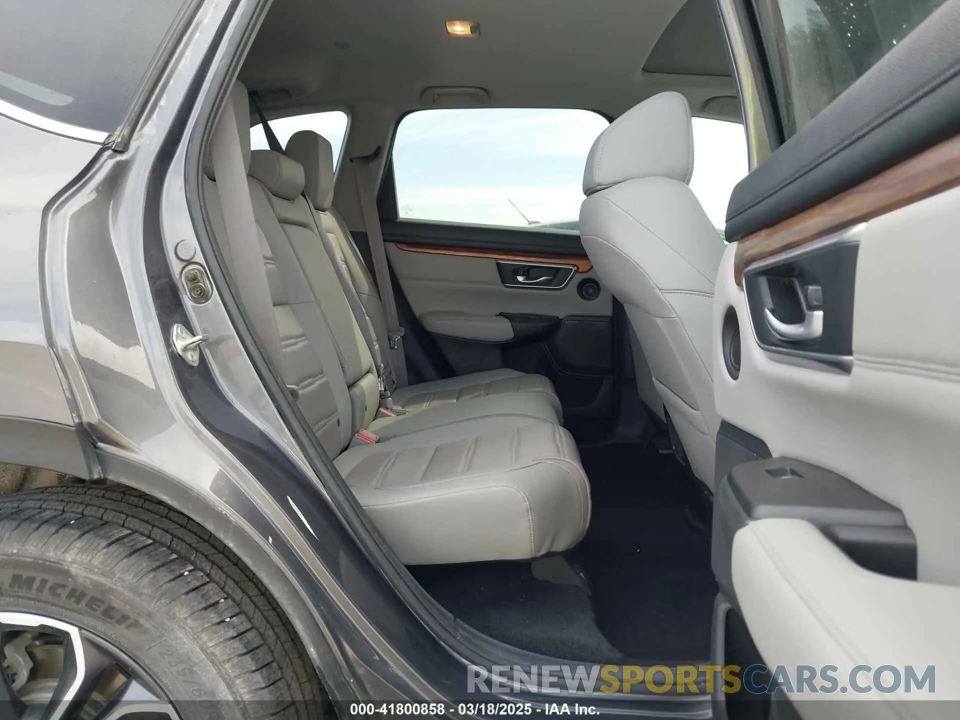 8 fotografías del automóvil dañado 5J6RW2H8XML008410 HONDA CR-V 2021