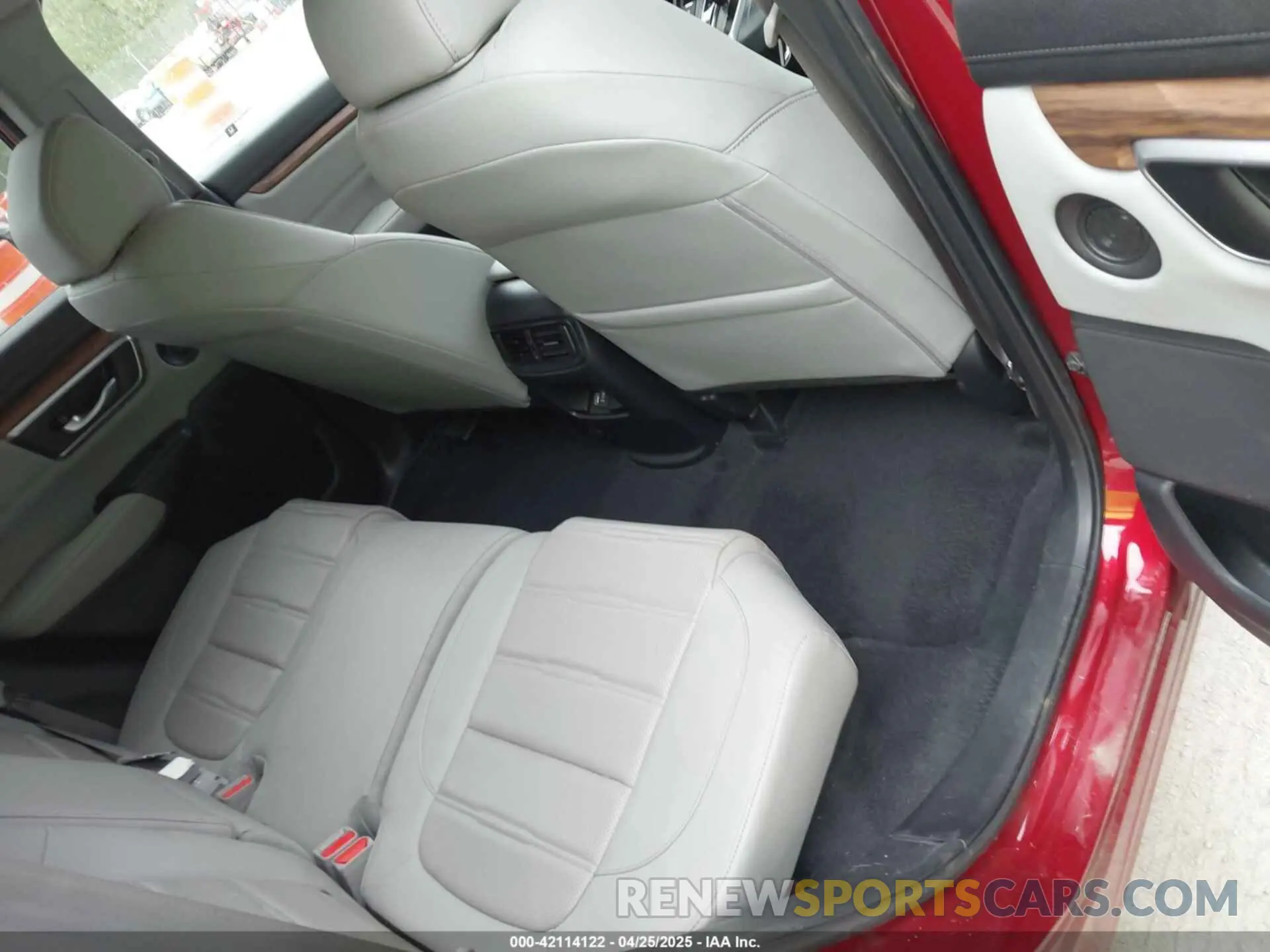 8 fotografías del automóvil dañado 5J6RW2H8XML022453 HONDA CR-V 2021