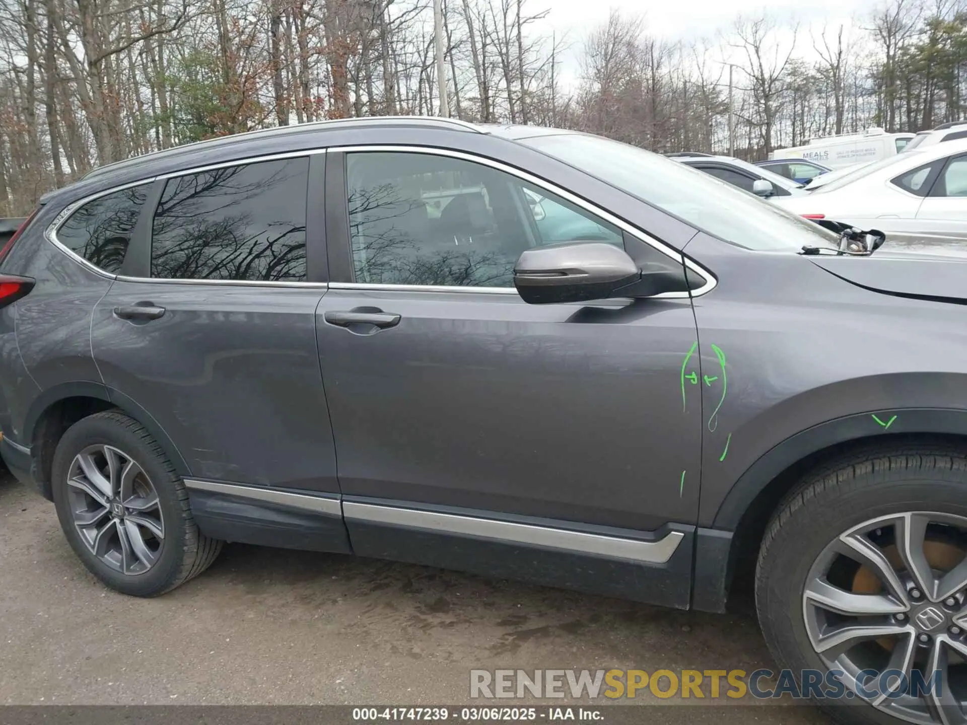 14 fotografías del automóvil dañado 5J6RW2H91ML019241 HONDA CR-V 2021