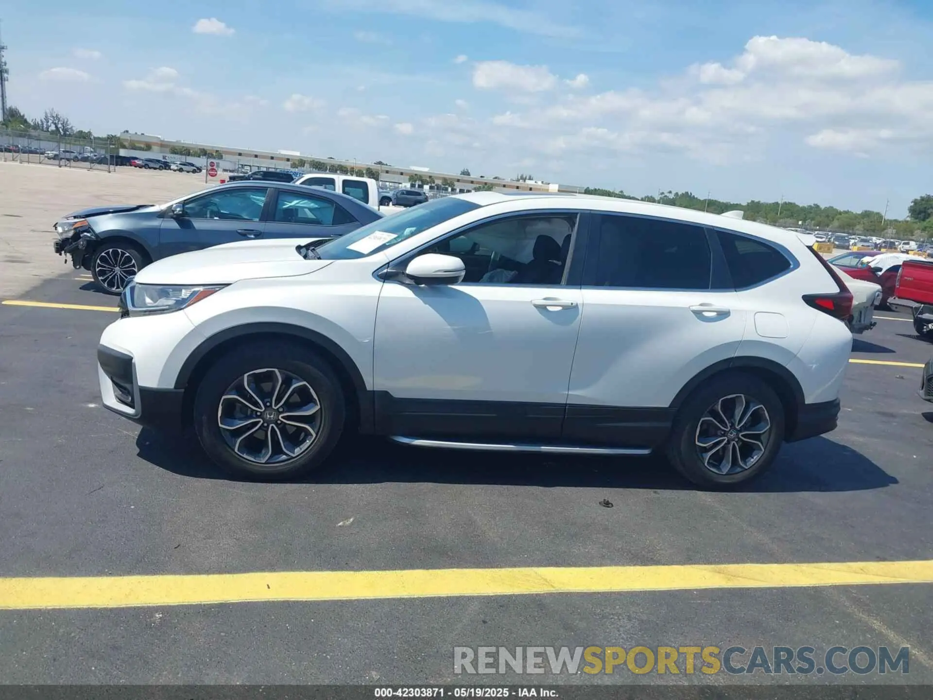 14 fotografías del automóvil dañado 7FARW1H59ME008721 HONDA CR-V 2021