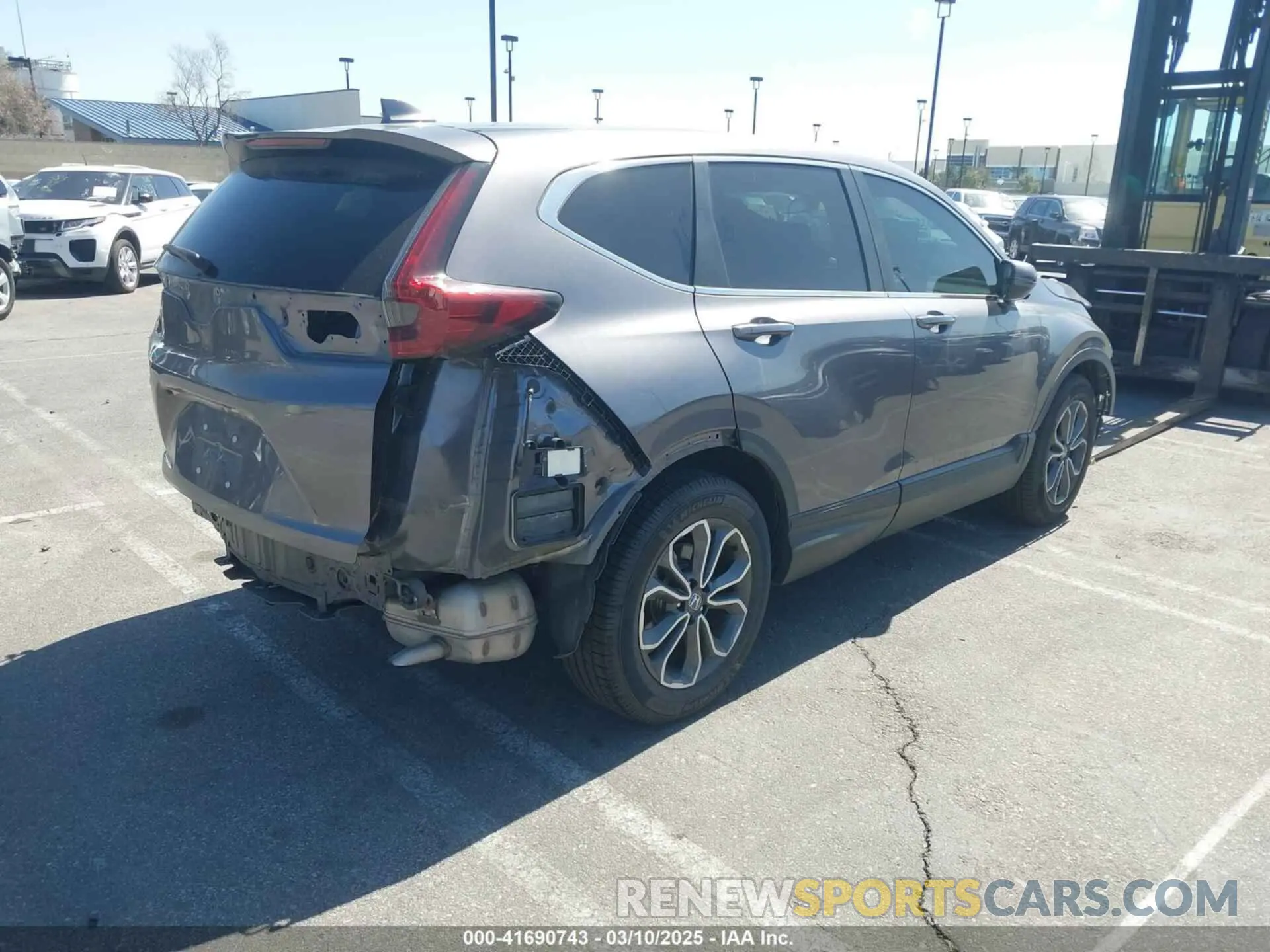 4 fotografías del automóvil dañado 7FARW1H5XME023292 HONDA CR-V 2021