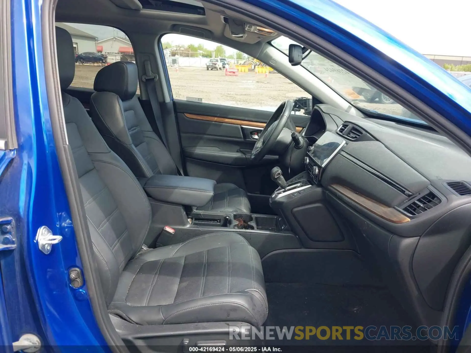5 fotografías del automóvil dañado 7FARW2H88ME001596 HONDA CR-V 2021