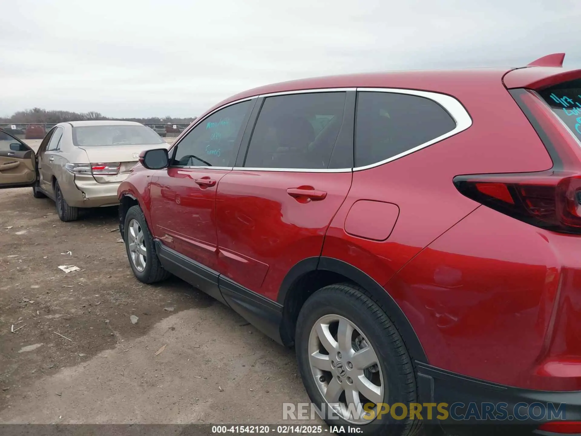 14 fotografías del automóvil dañado 2HKRW1H59NH405702 HONDA CR-V 2022