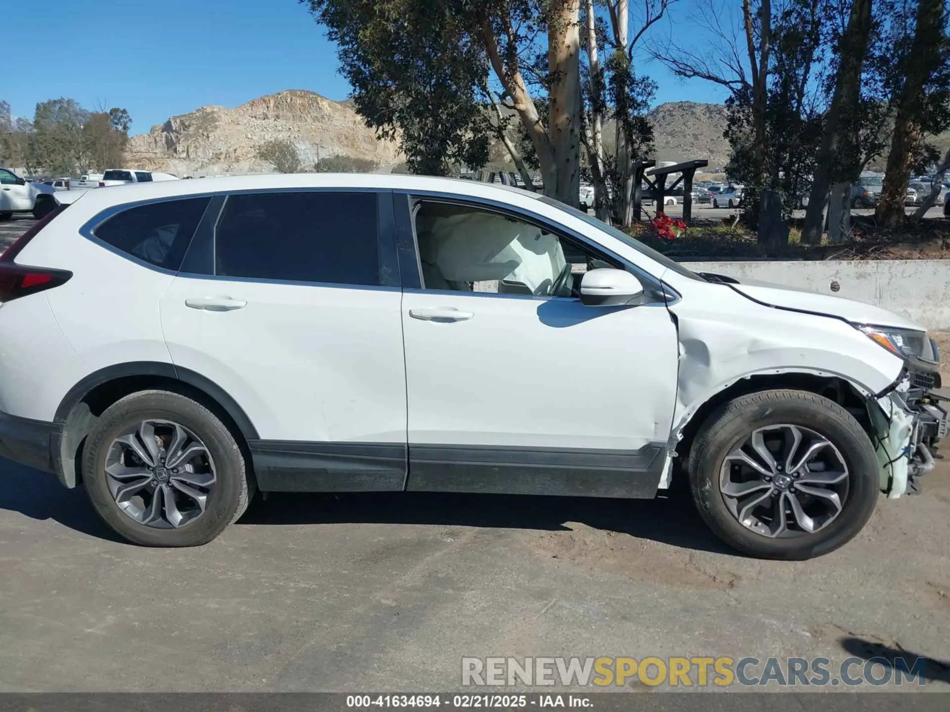 12 fotografías del automóvil dañado 2HKRW1H86NH400838 HONDA CR-V 2022