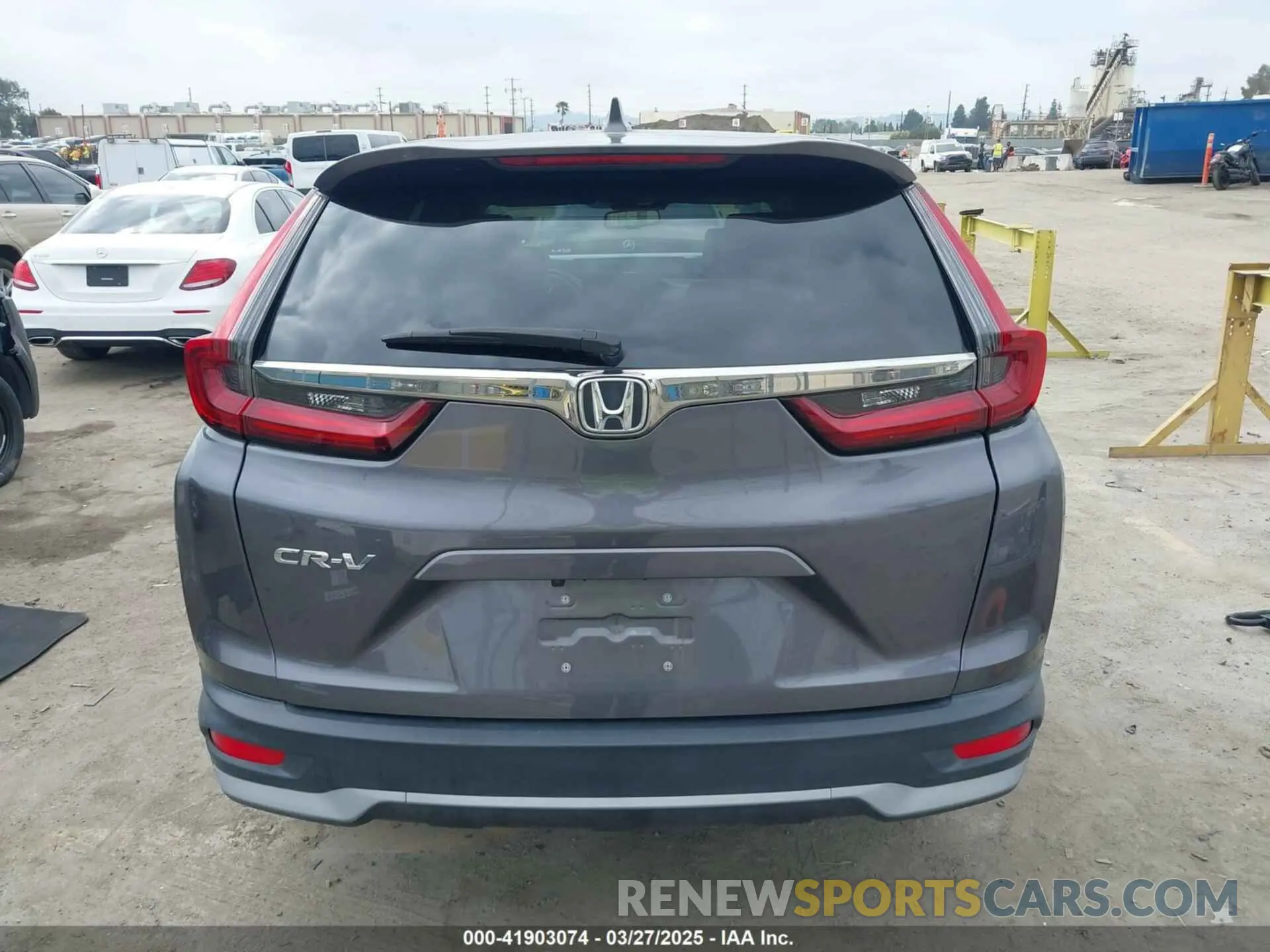 17 fotografías del automóvil dañado 2HKRW1H88NH400386 HONDA CR-V 2022