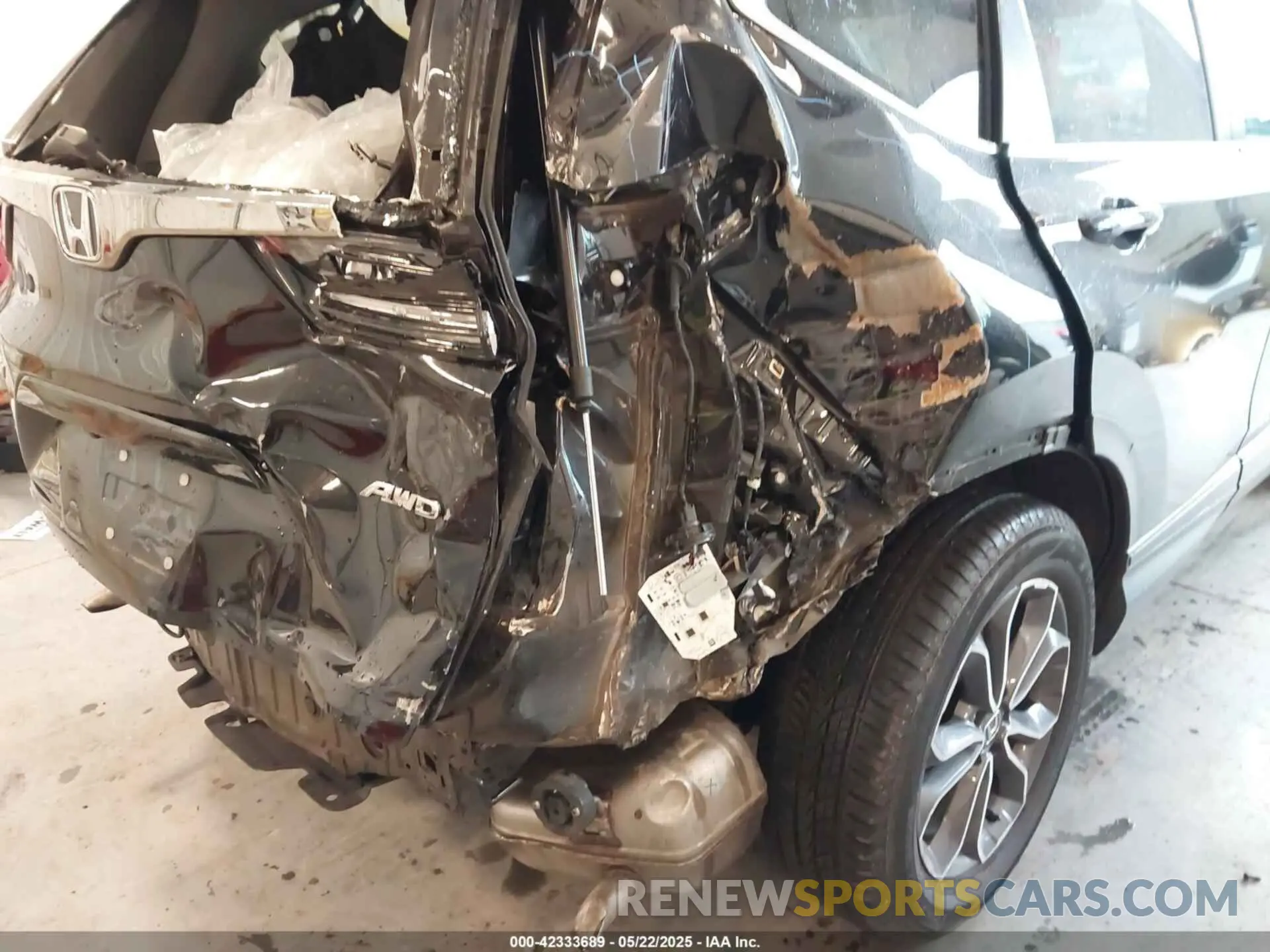 18 fotografías del automóvil dañado 2HKRW2H51NH624403 HONDA CR-V 2022