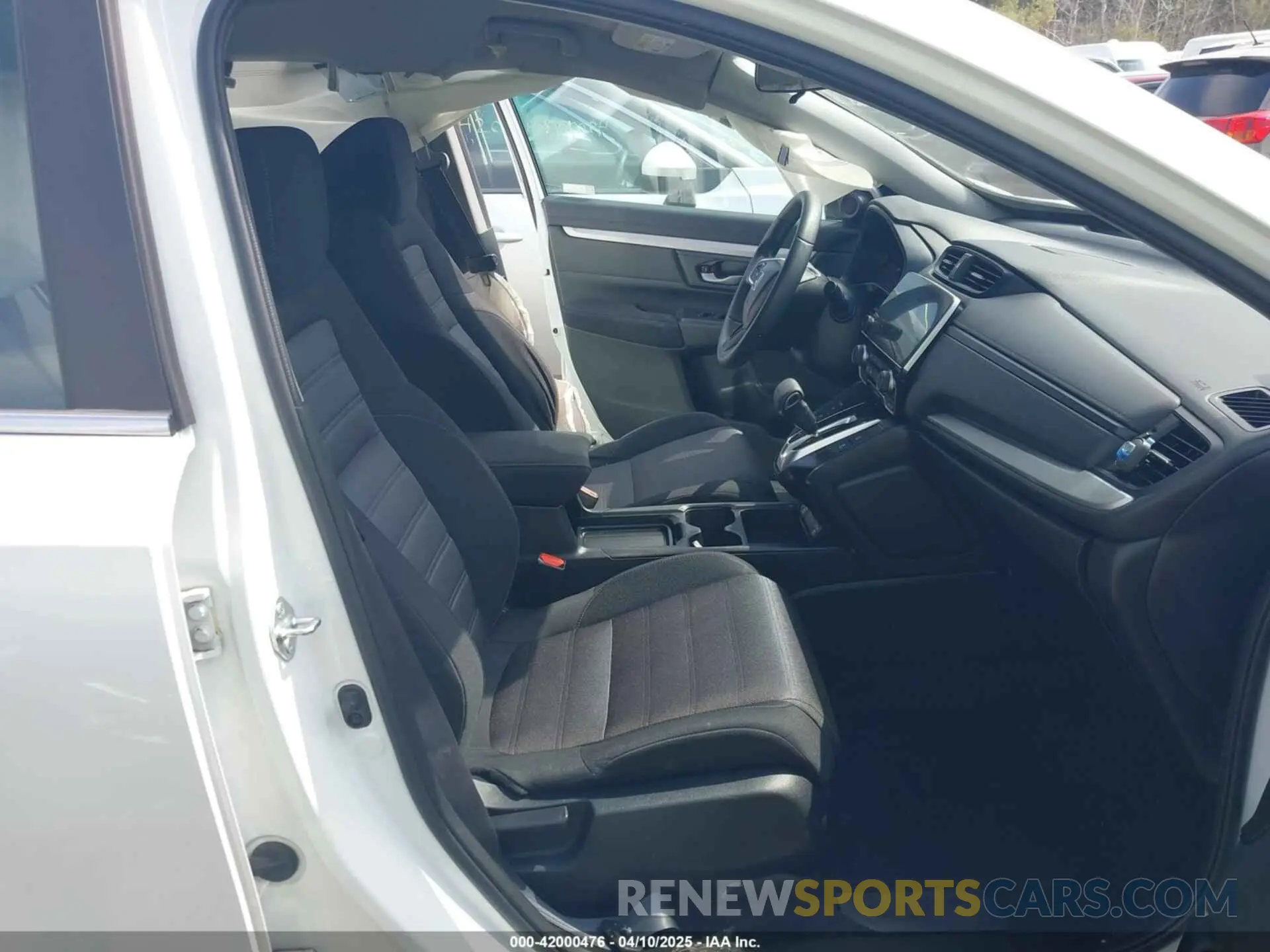 5 fotografías del automóvil dañado 2HKRW2H75NH625894 HONDA CR-V 2022
